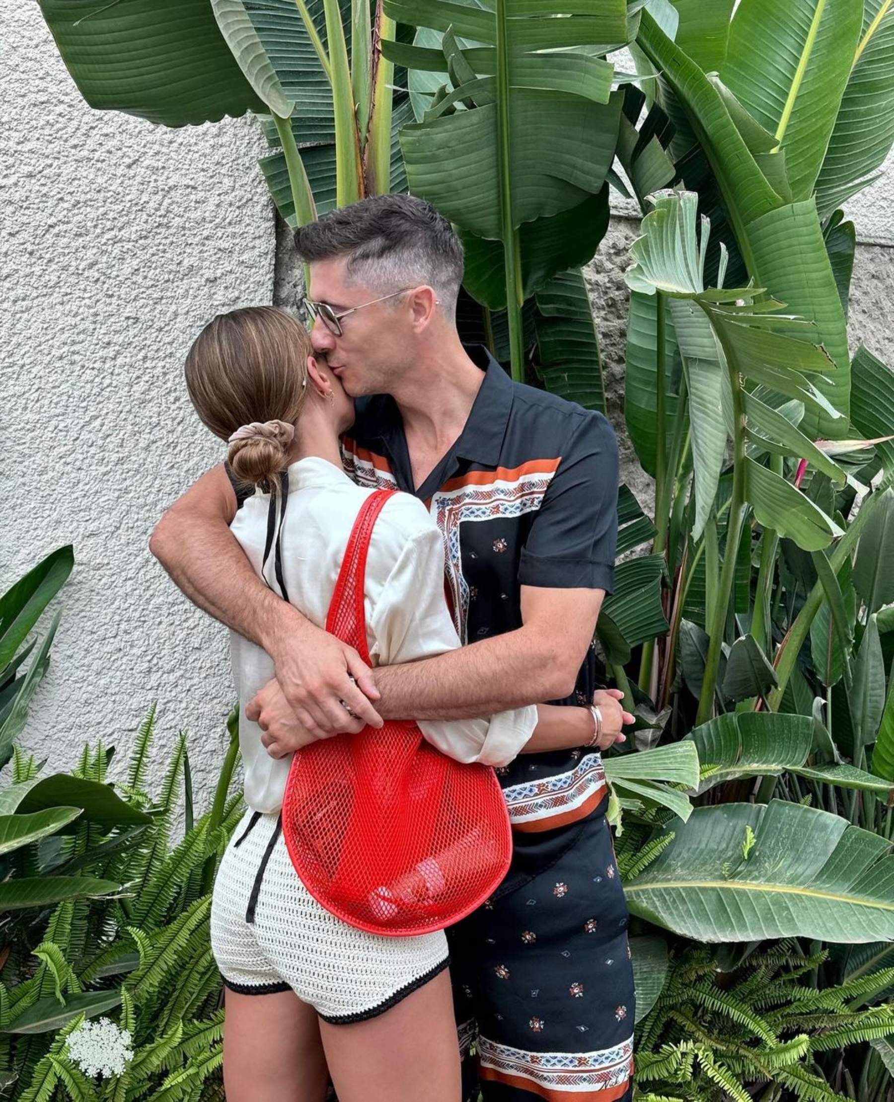 Lewandowska diu adeu als gimnasos, missatge des de l'hospital: lesió que la tindrà fora un temps