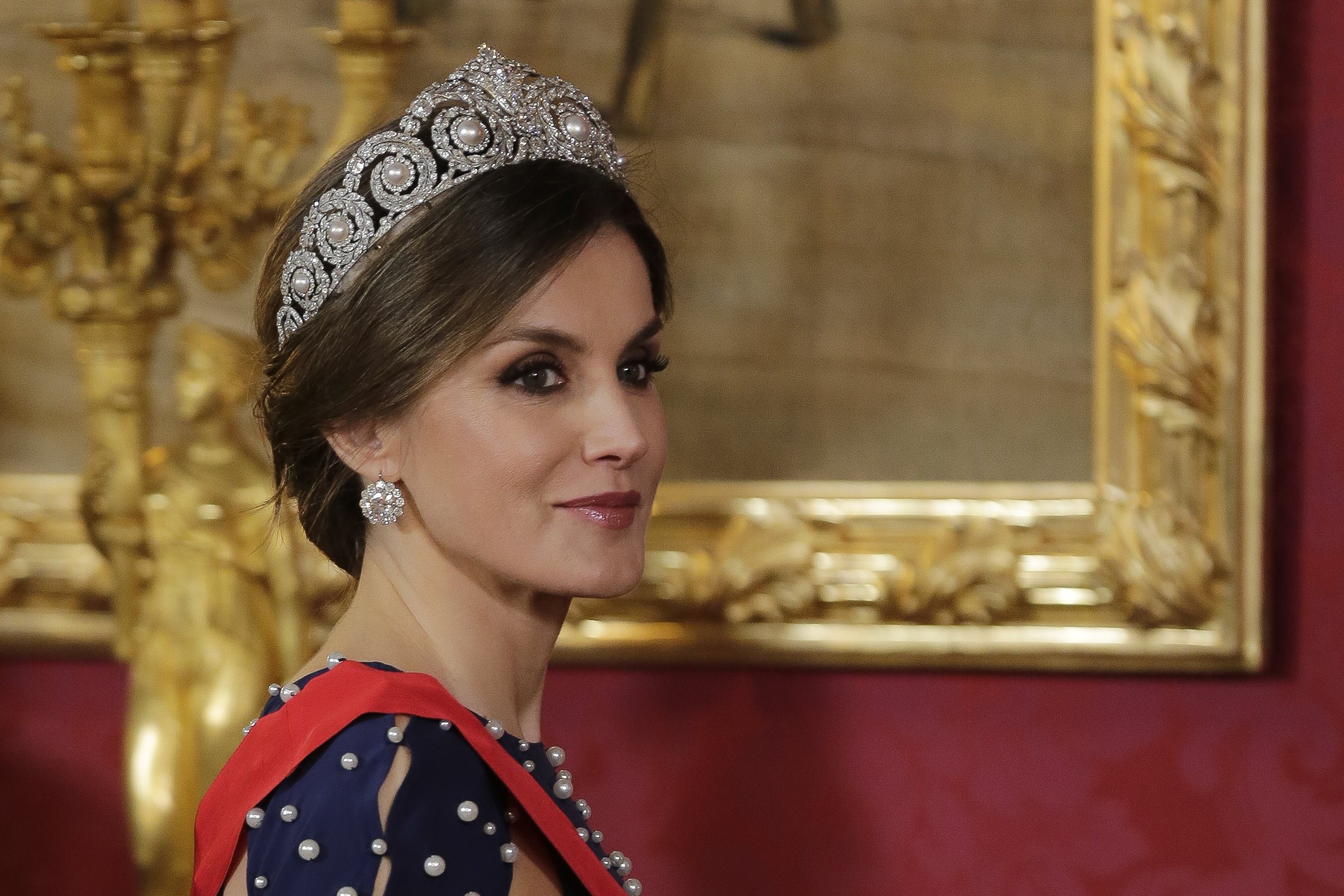 La tía de Letizia dice basta: "Los Borbones se han hecho ricos a nuestra costa"