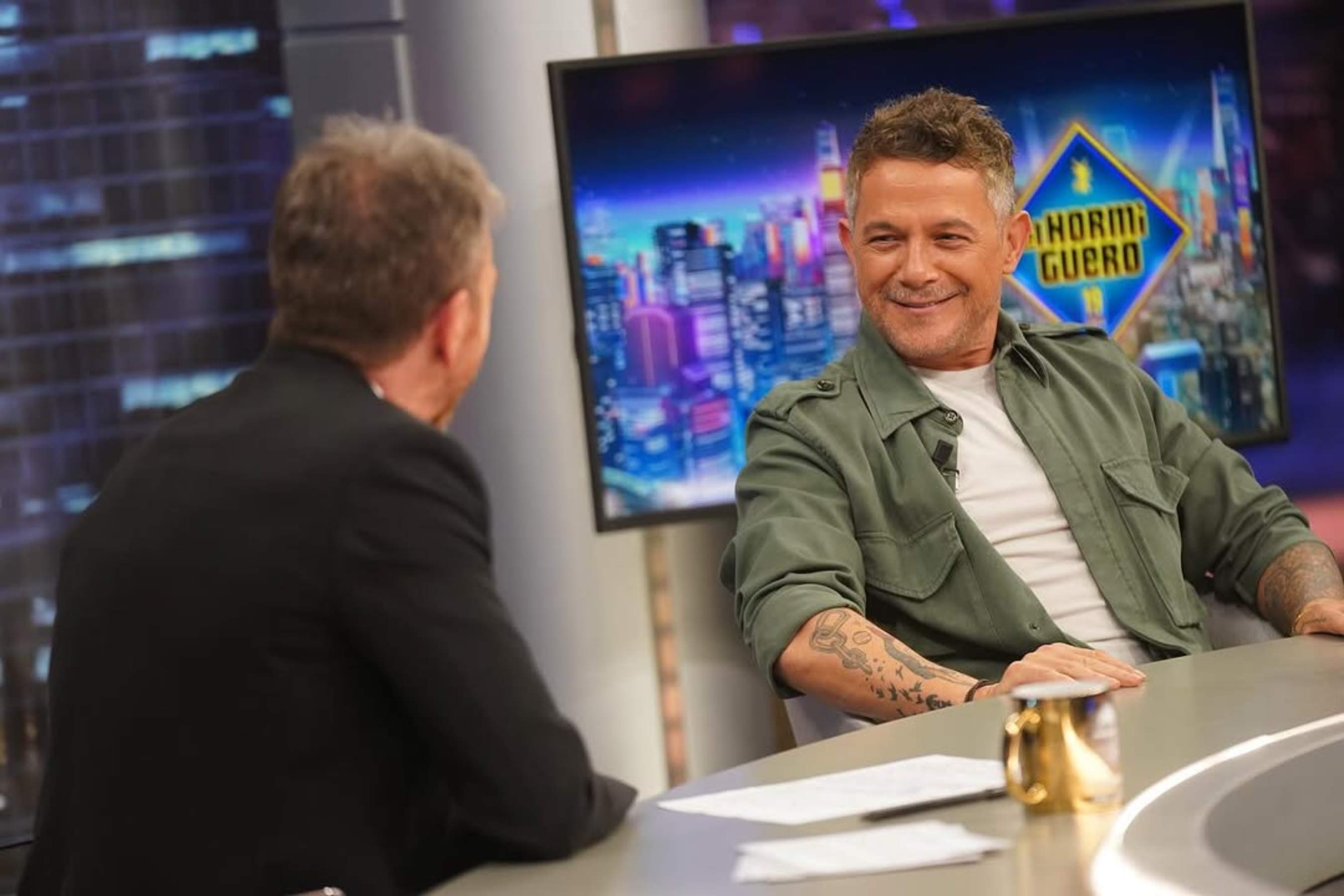 Alejandro Sanz treu de polleguera a Pablo Motos enviant-li una carta d'amor a Broncano: "Querido David..."