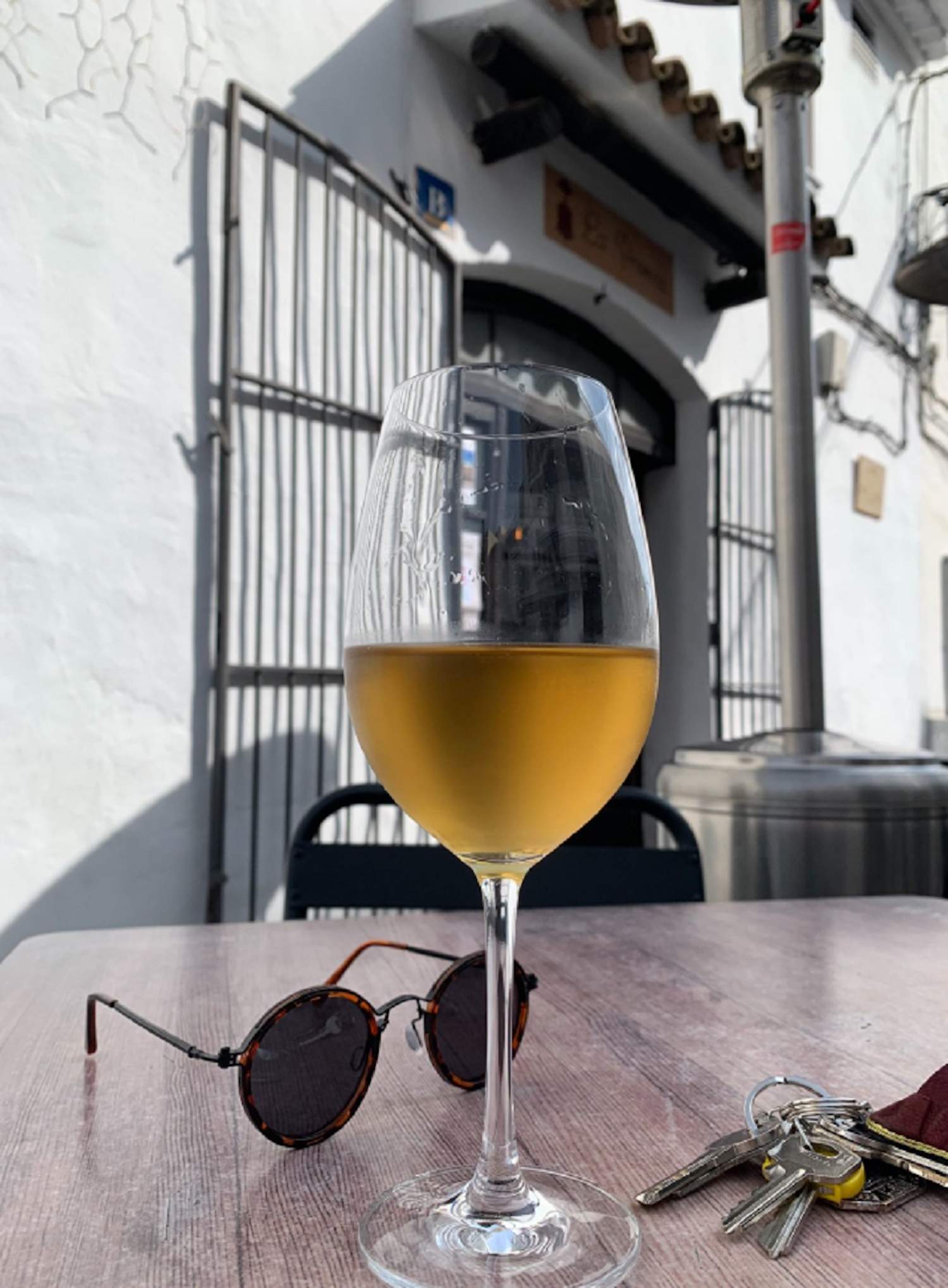 Presentador de TV3, emocionado al ser atendido en un restaurante por su propia hija en Ribes: son pintiparados