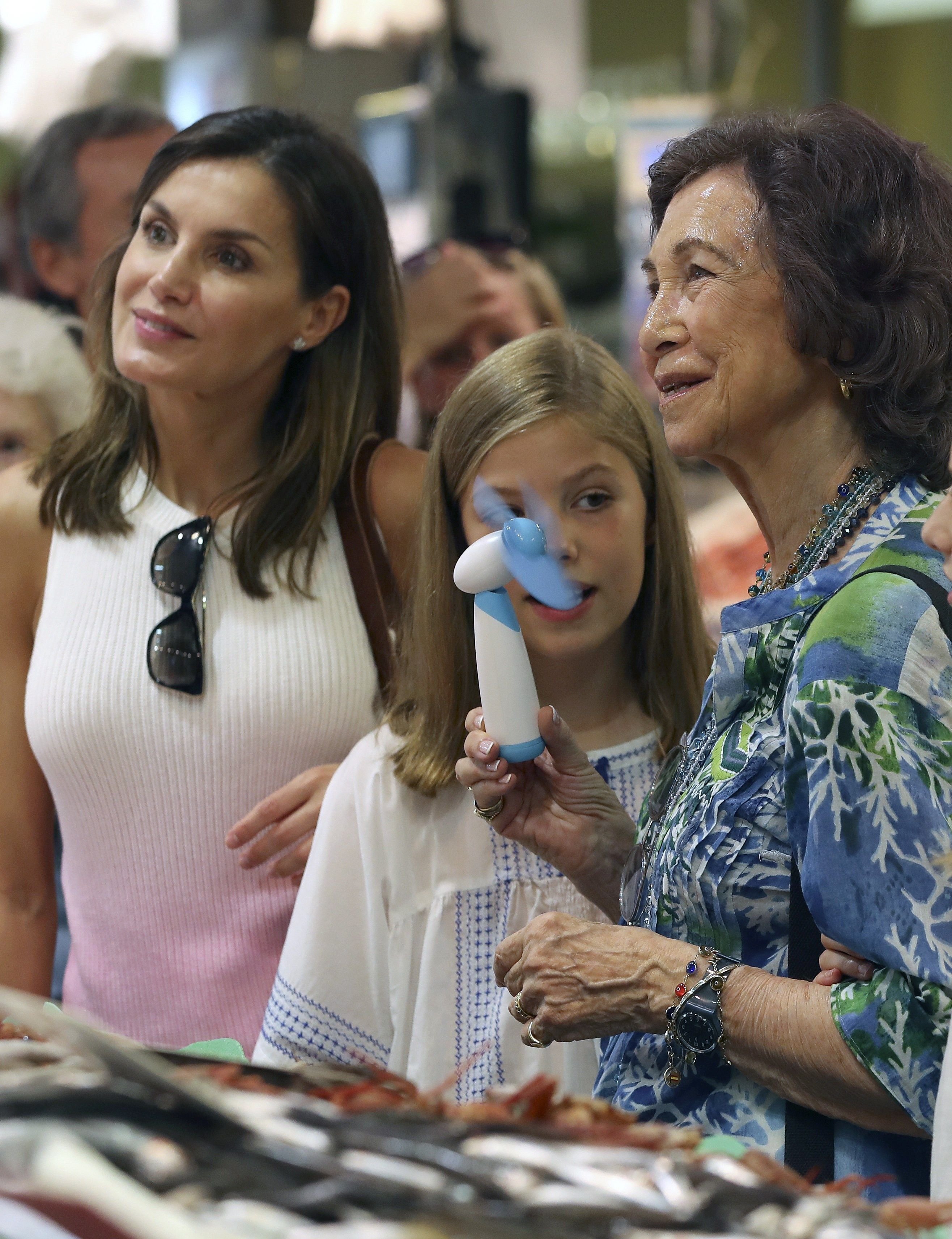 Ir al mercado con Letizia, un sufrimiento para Sofía