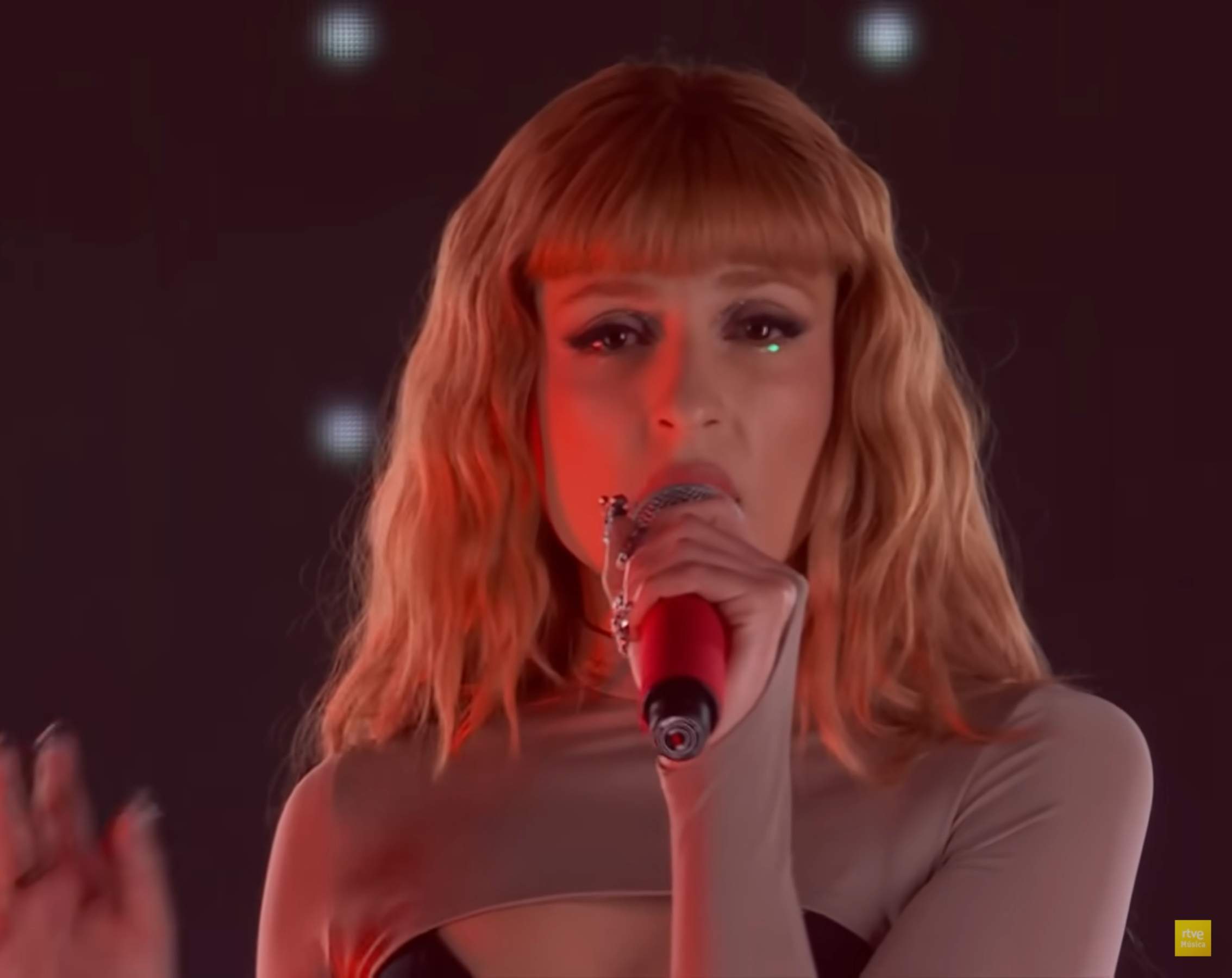 Chica Sobresalto habla sobre el Benidorm Fest tras la polémica con las bailarinas: "Me quedó grande"