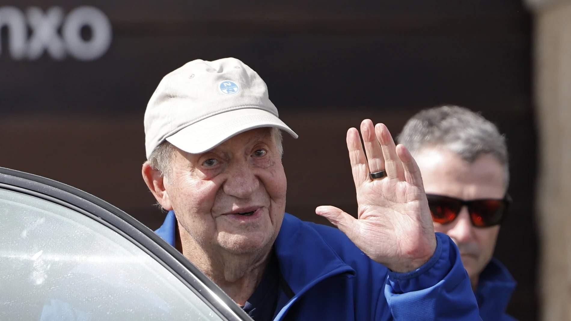 Joan Carles I lliurava feixos de bitllets a Letícia perquè anés de compres amb la família per Madrid