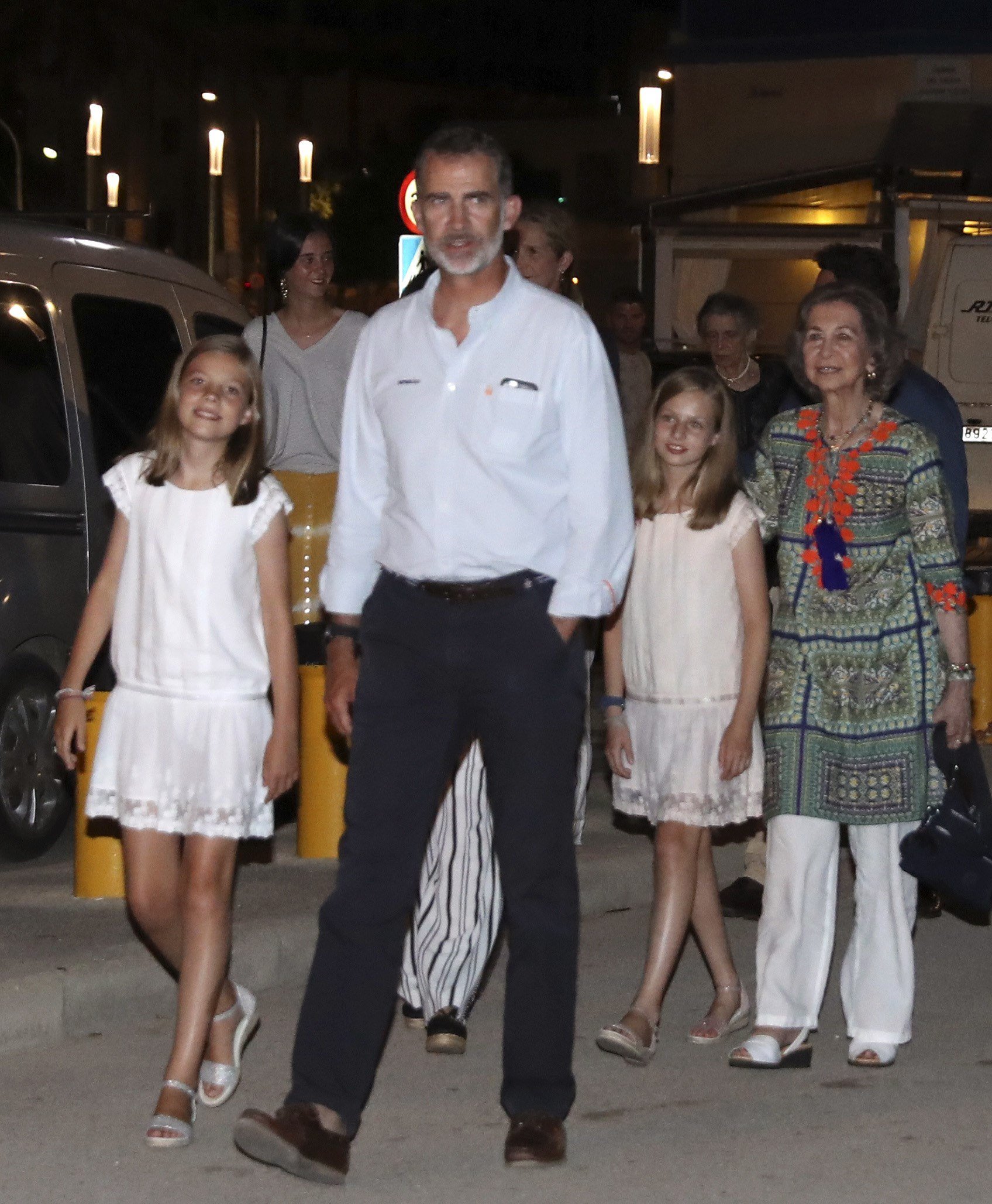 Felip, de sopar de celebració, el dia que mor el seu mentor d'infantesa