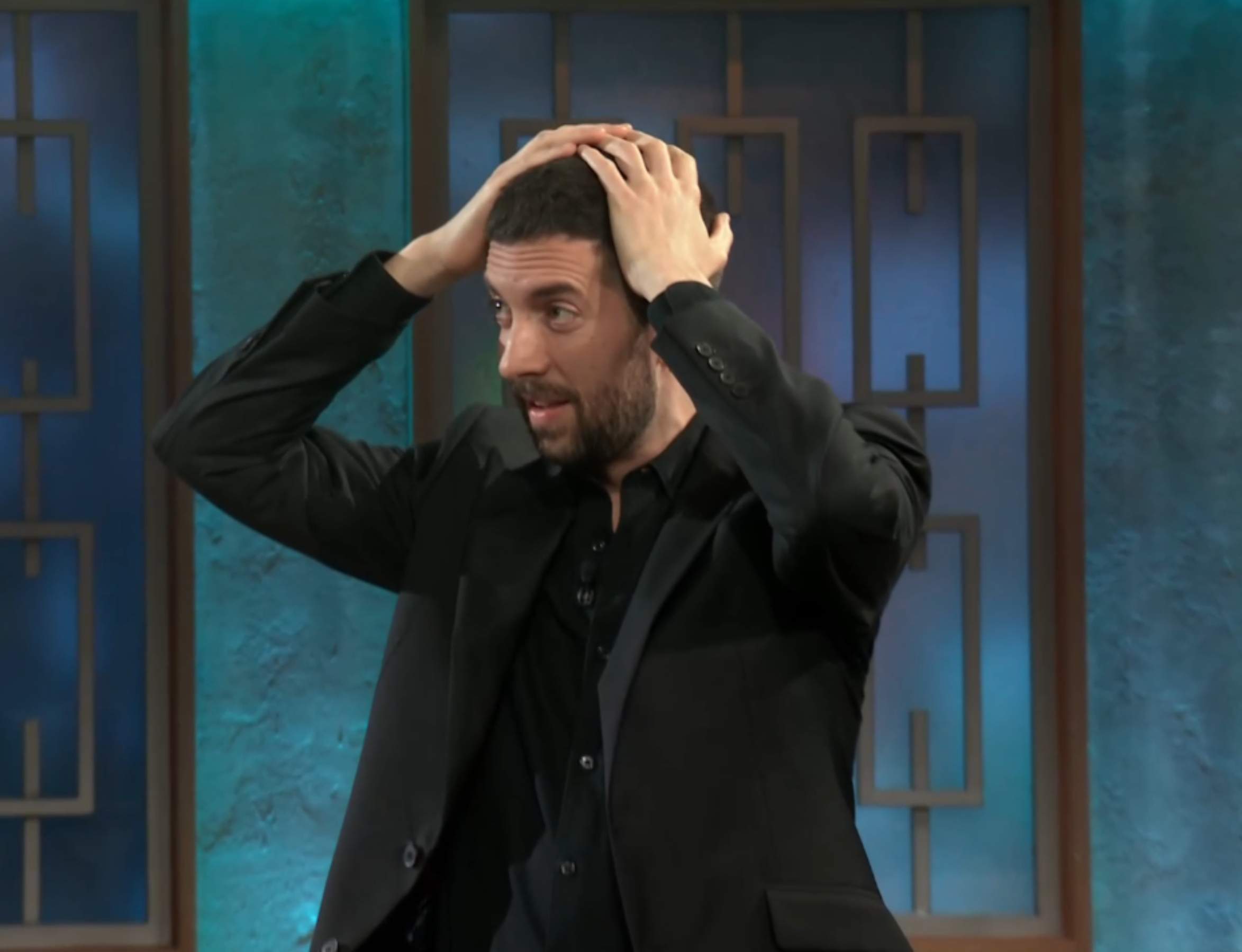 David Broncano al·lucina, una persona l'enganya enmig del programa: "Me ha traicionado..."