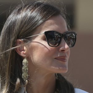 Així és Letícia: té 7 exnòvios, és obsessiva, agnòstica i paga a mitges
