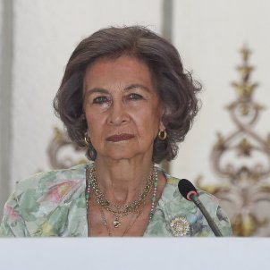 Així és Sofia: no té amigues, és amant de l'ocultisme i les revistes del cor