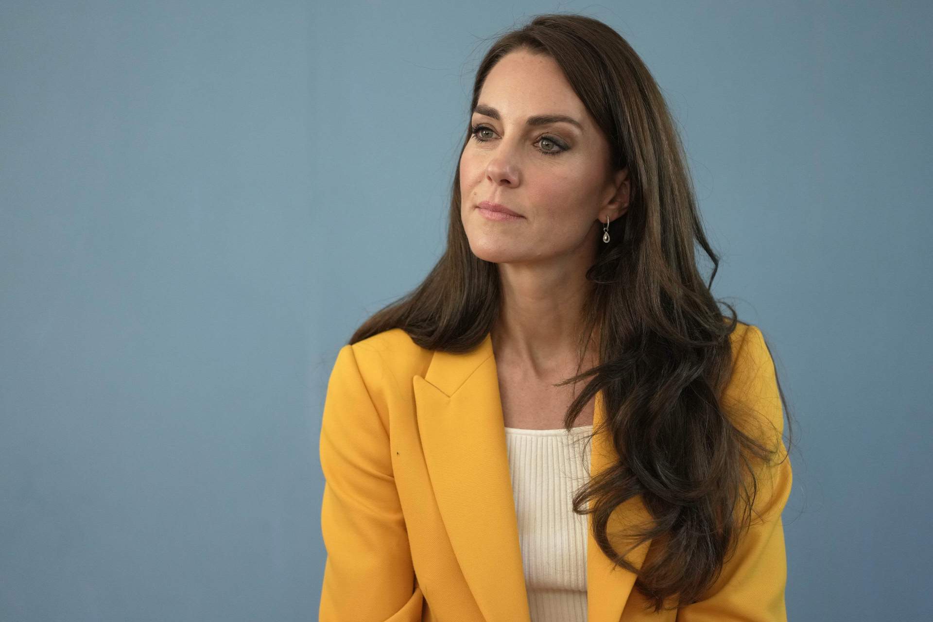 Impactante Kate Middleton: abandona su color de pelo totalmente teñida de rubio