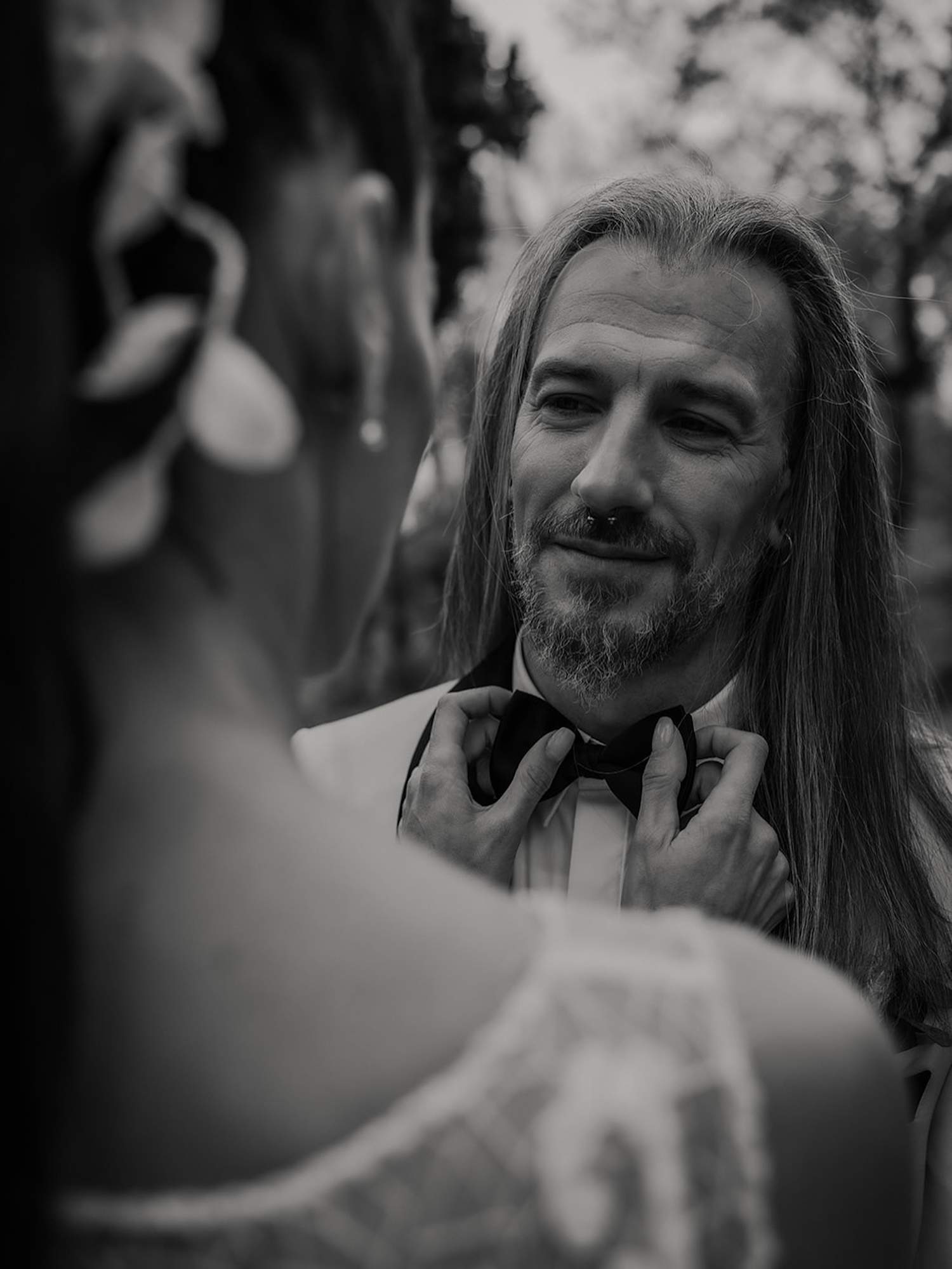 Querida presentadora anuncia emocionada que se ha casado con "el amor de mi vida": imágenes preciosas