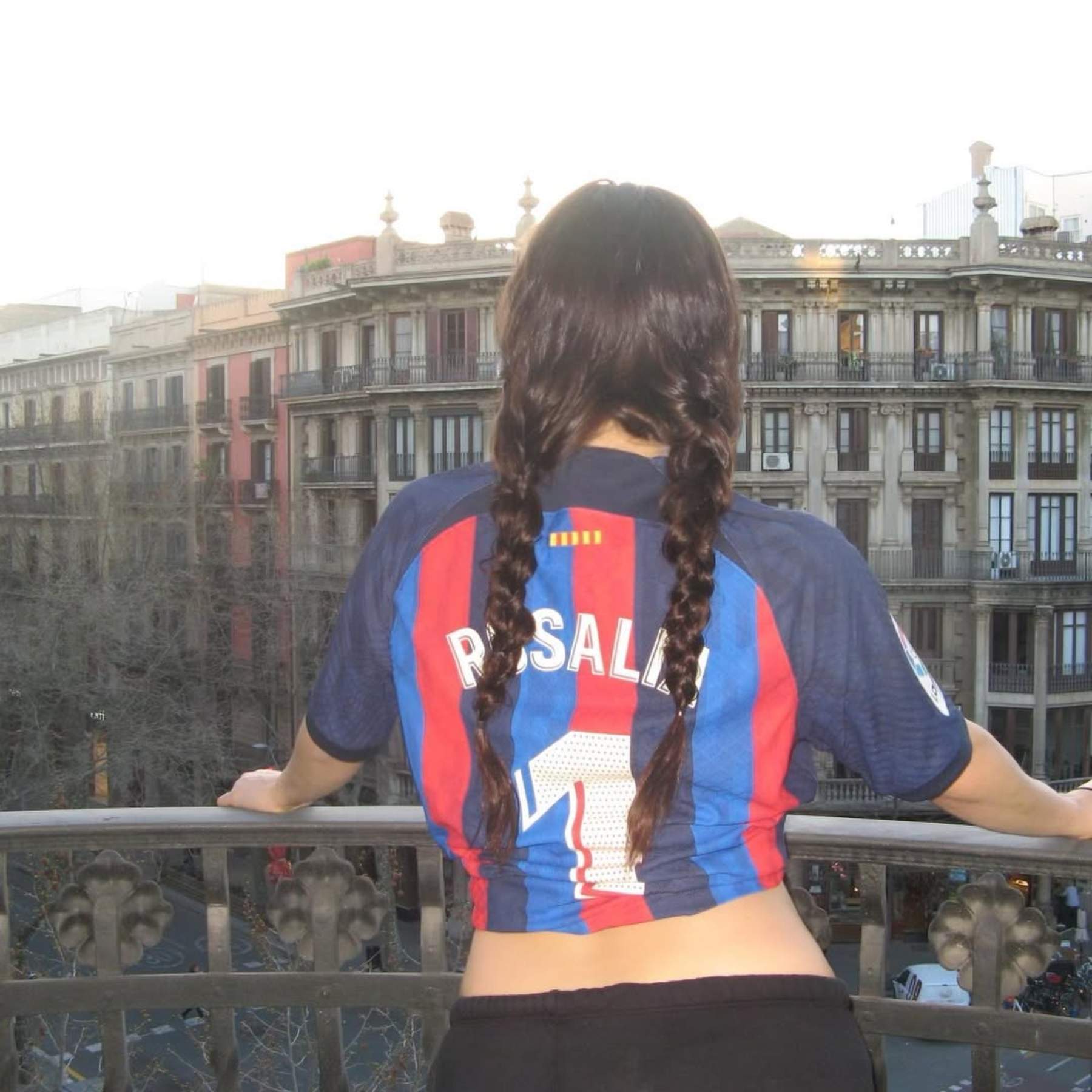 Pilar Vila, hermana de Rosalía y culé, publica un mensaje blaugrana antes del partido: "¿Ganamos, no?"