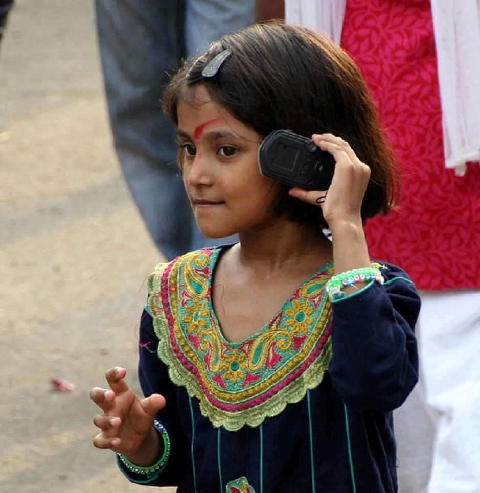 India quiere que los móviles también estén en las lenguas autóctonas