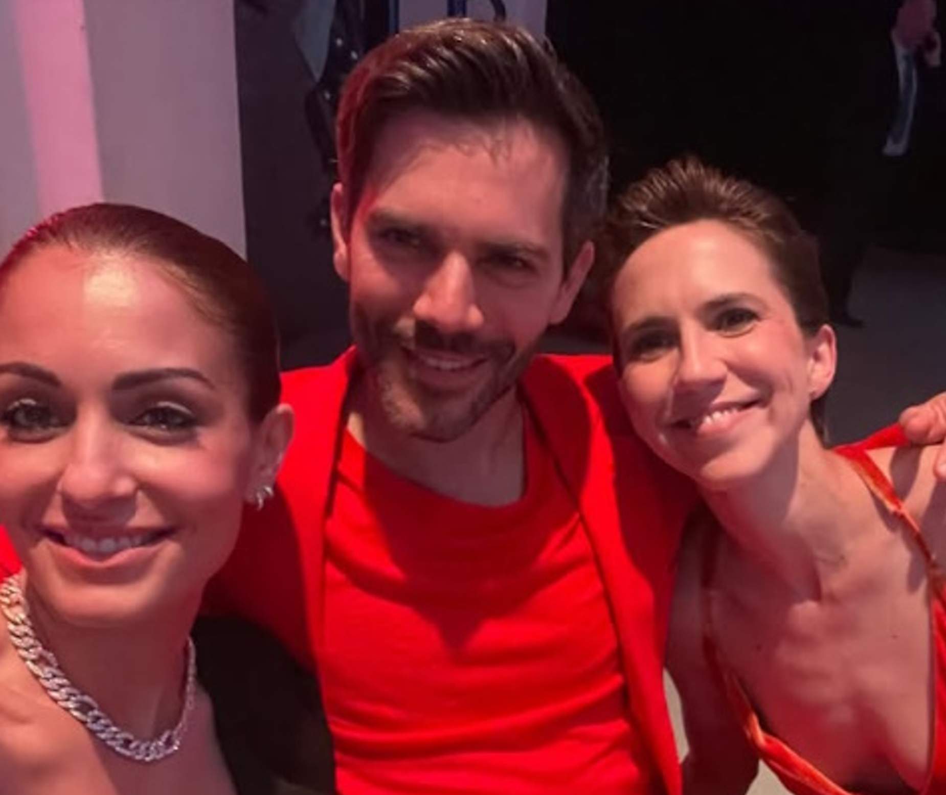 Helena Garcia Melero amb vestidàs taronja de gala: tots els VIPS de la People in Red