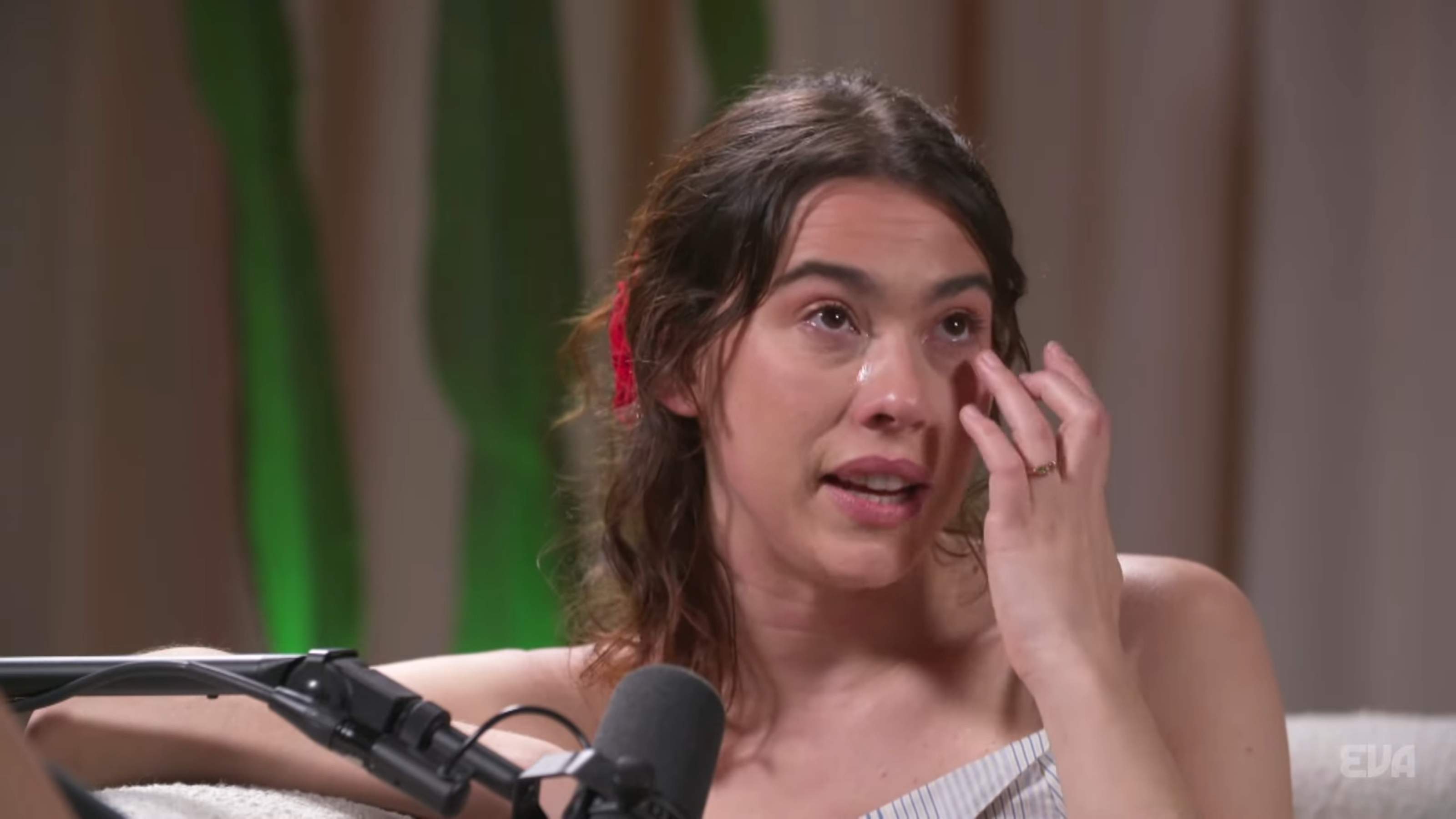 Greta Fernández hace llorar hablando de la adicción de su padre, Eduard Fernández: "No fue fácil..."