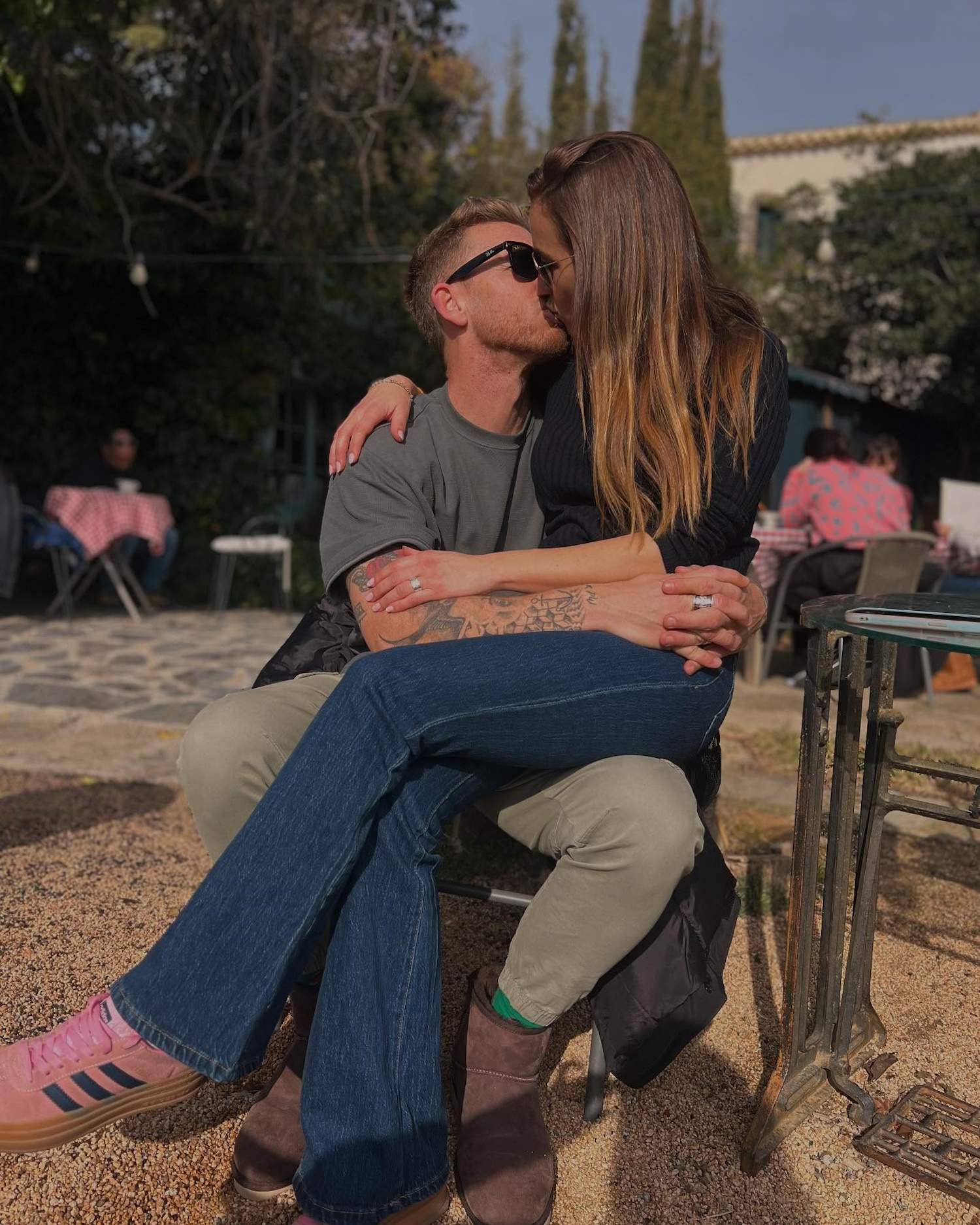 Jota Jordi enamora: qué ha hecho y desde dónde ha anunciado un día importante con su pareja