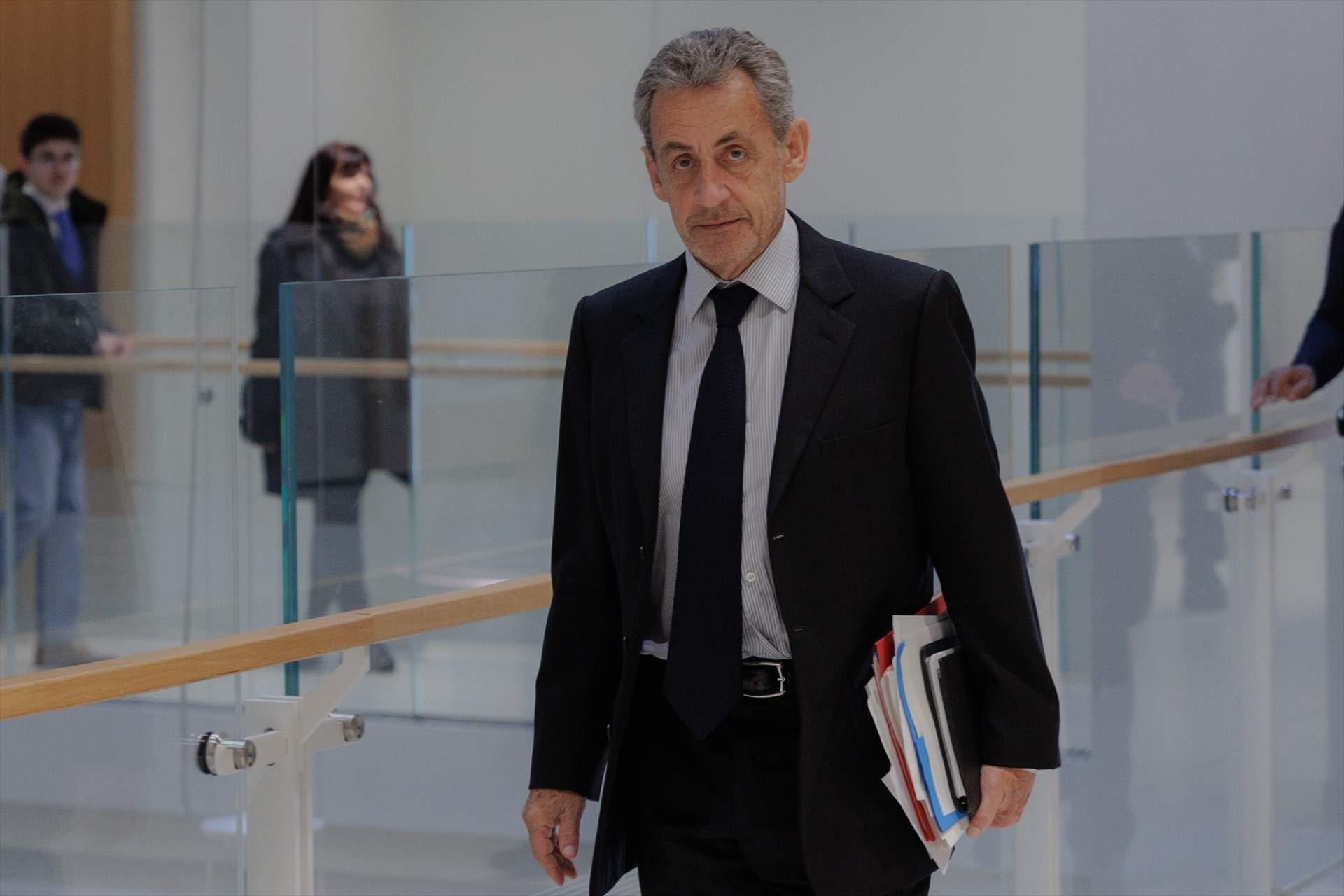 Nicolás Sarkozy, expresident de França, demacrat després de 20 dies a la presó: "Està irreconeixible"