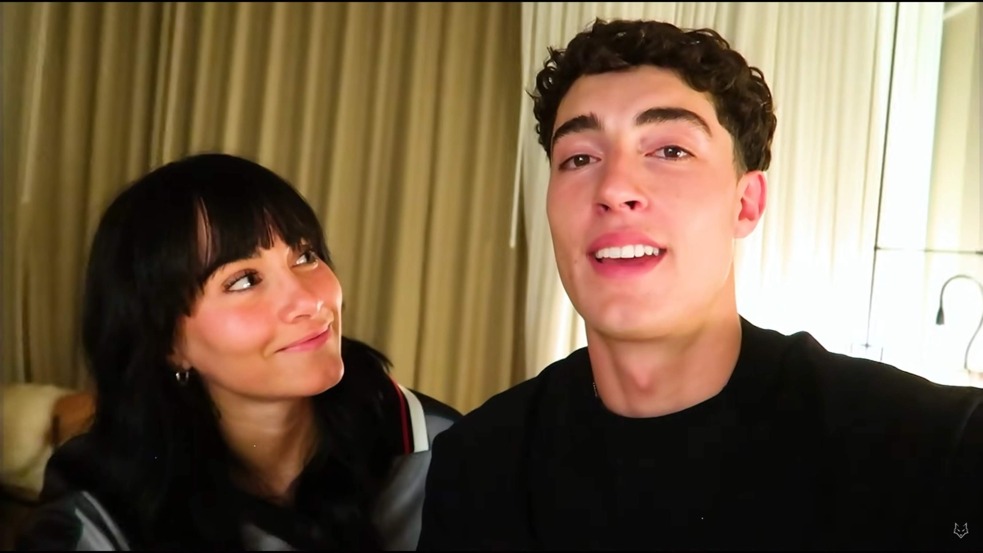 Aitana y la aparición sorpresa que confirma su nuevo amor con el youtuber Plex: momento viral