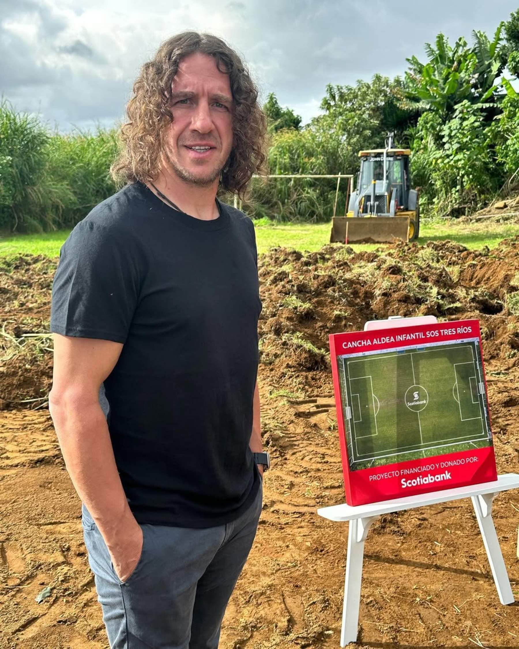 Carles Puyol   Instagram