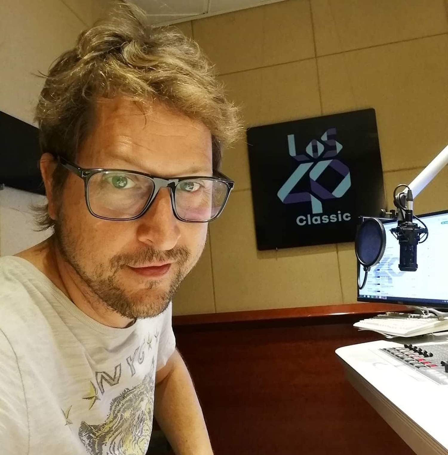Bruno Sokolowicz toca el cor al costat de la seva parella. La xarxa, commoguda: "Bb, amor meu"