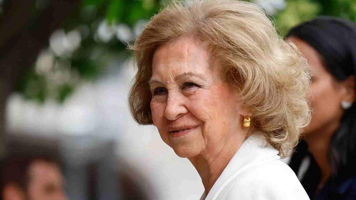 Fin de semana negro en Zarzuela con la reina Sofía, que ha necesitado atención médica