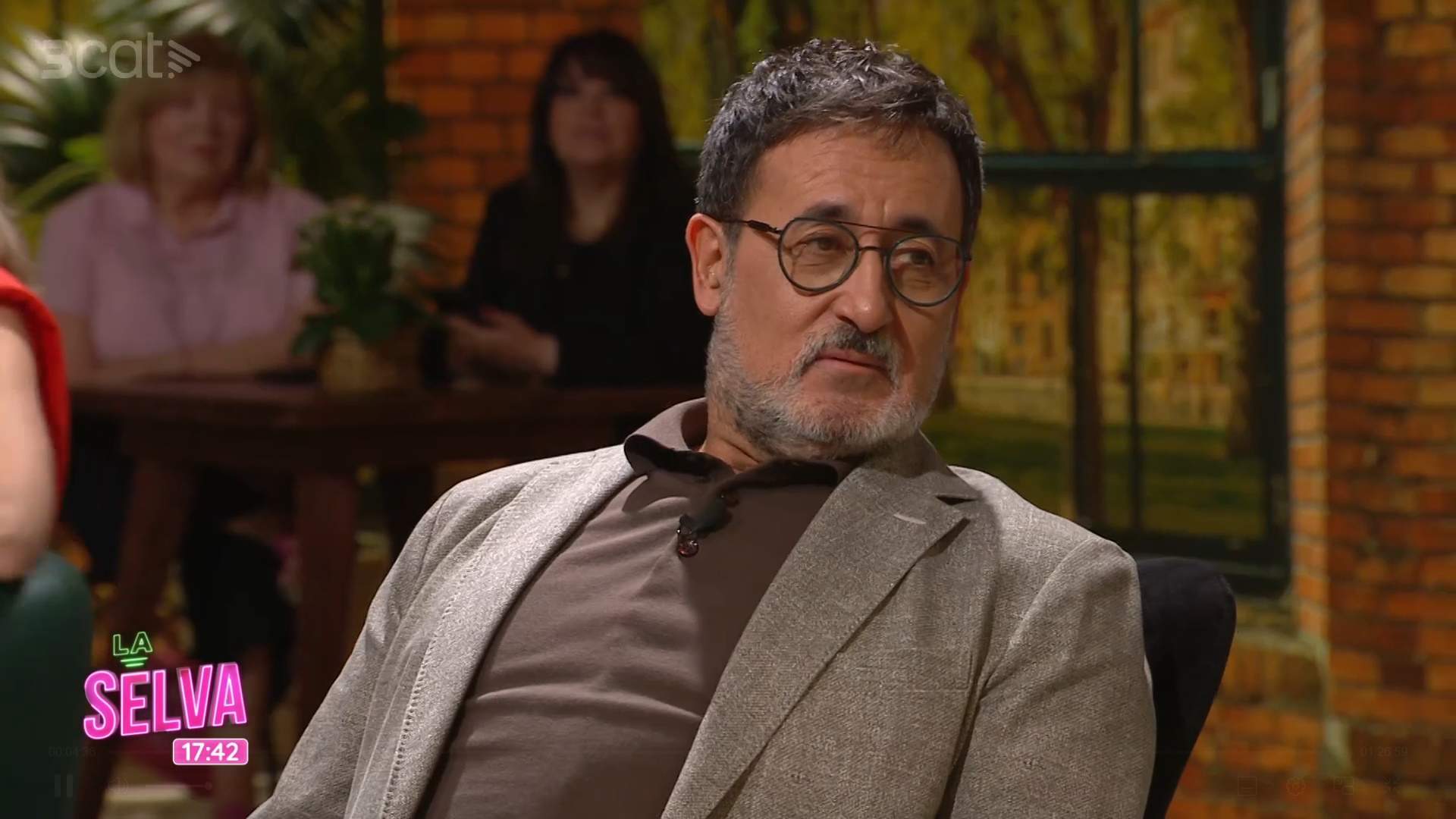 Xavier Grasset líder de audiencia: imagen con su mujer e hijos, nombres de toda la vida
