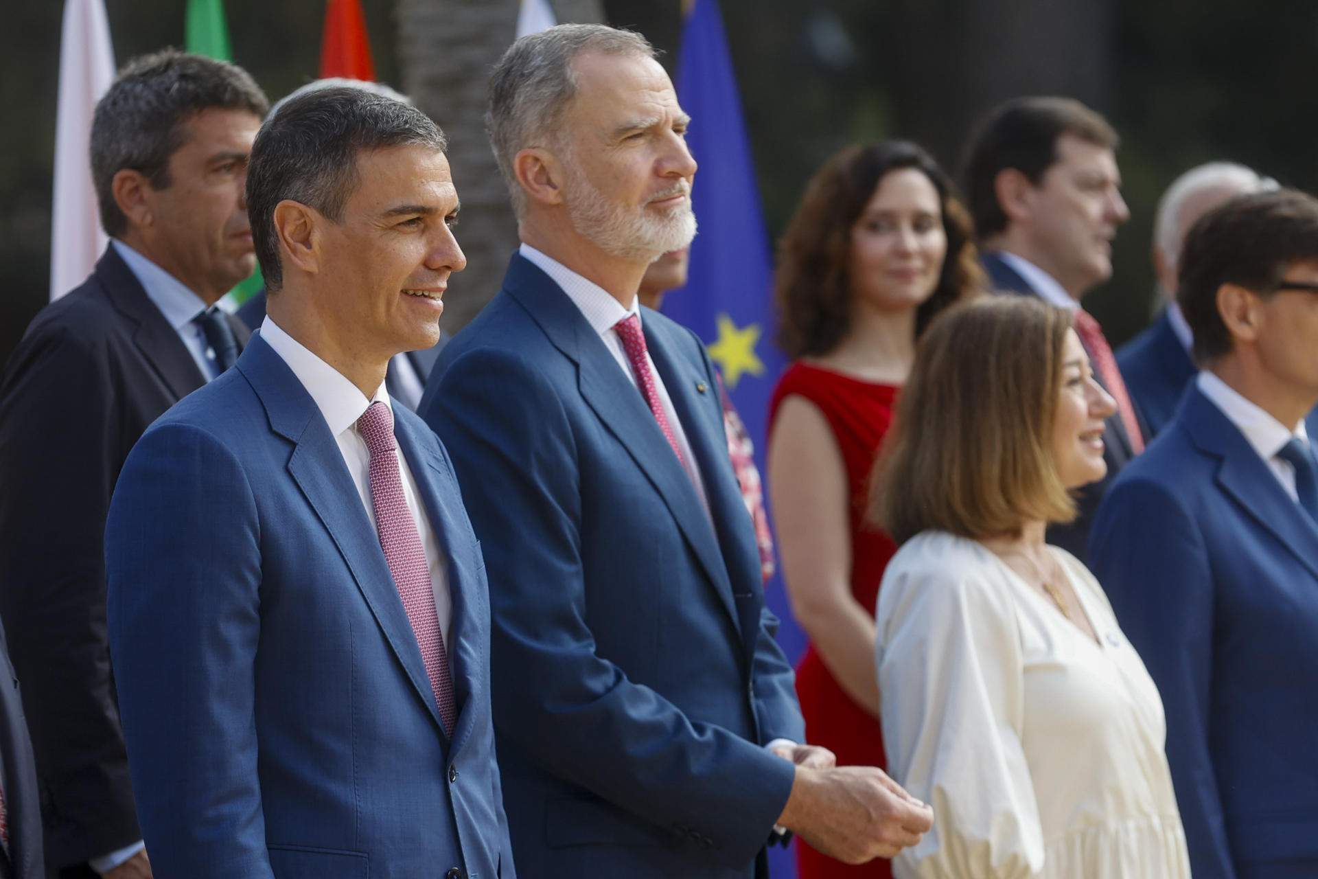 Felipe VI tiene un muerto en el armario que huele cada vez peor