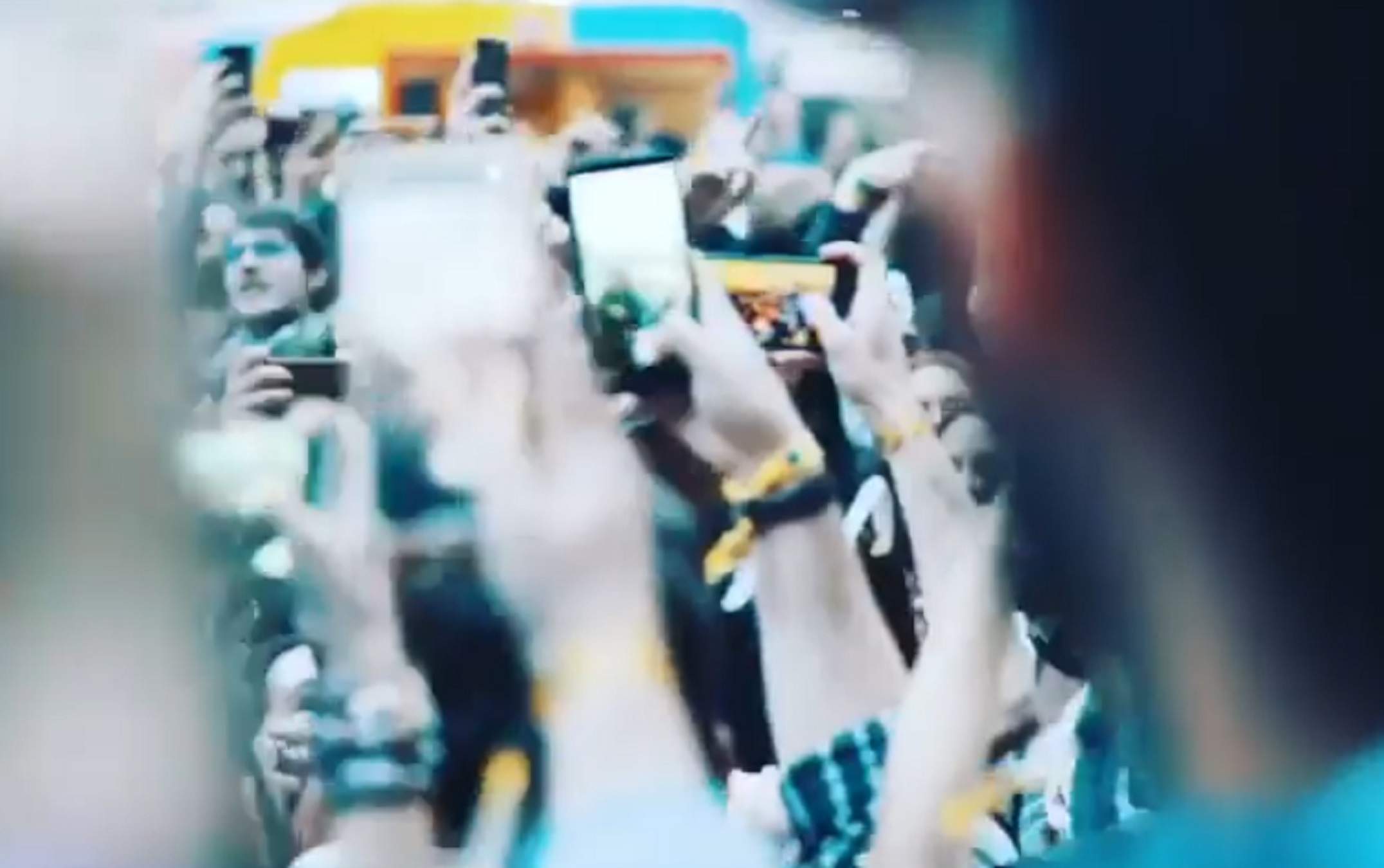 Cantante internacional enamora: pasión por Catalunya y el catalán, vive en Sant Quirze. Qué dice de la lengua