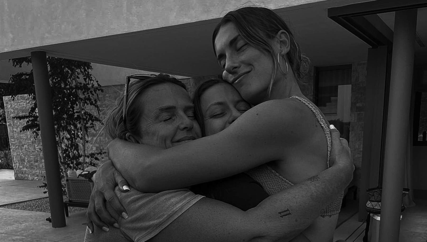 Alexia Putellas toca la fibra amb les dones de la seva vida, l'Eli i l'Alba: el moment familiar més tendre