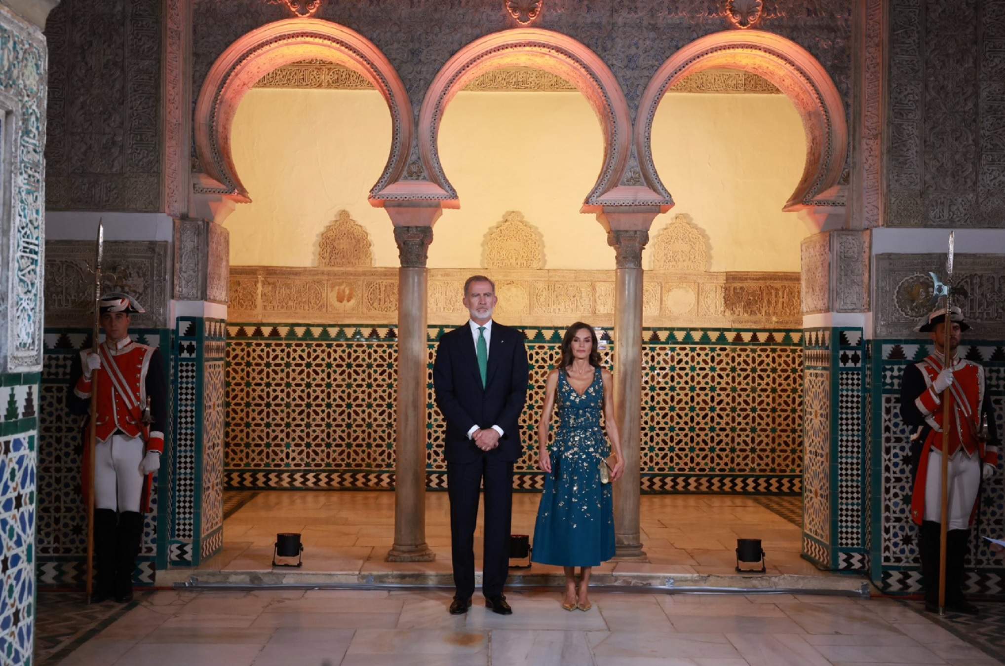 Comunicado urgente de Felipe y Letizia después de un dato que ha escandalizado: qué ha pasado en Zarzuela