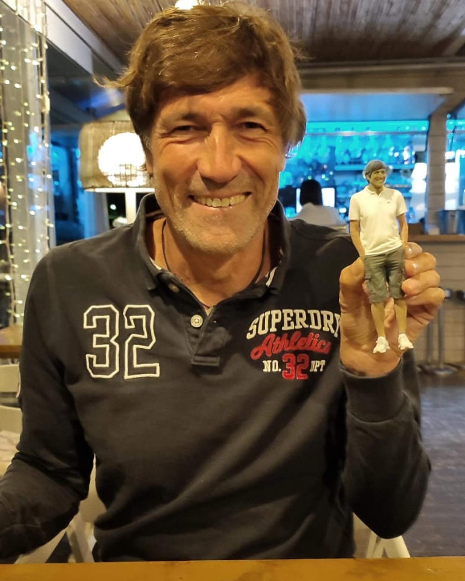 Julio Salinas y su mujer Olga enamoran en rincón de mundo precioso. Los fans, entregados: "Pareja de guapos"