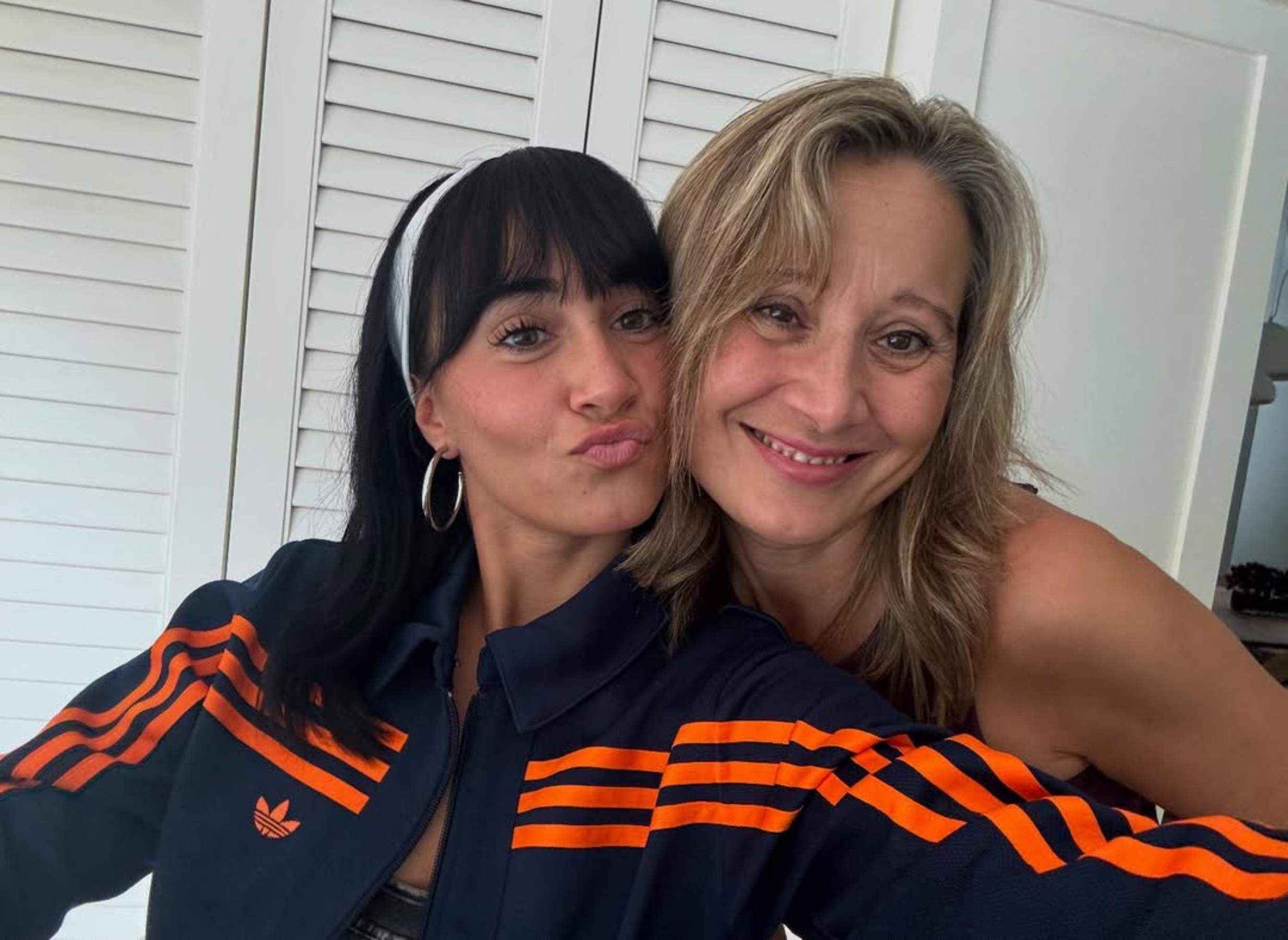 La respuesta de Belén, madre de Aitana, cuando le preguntan por la relación de su hija con Plex: "Ella decide"