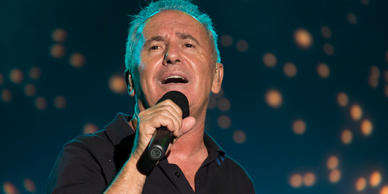 Víctor Manuel vendrá a Catalunya y cantará sobre el orgullo de ser español