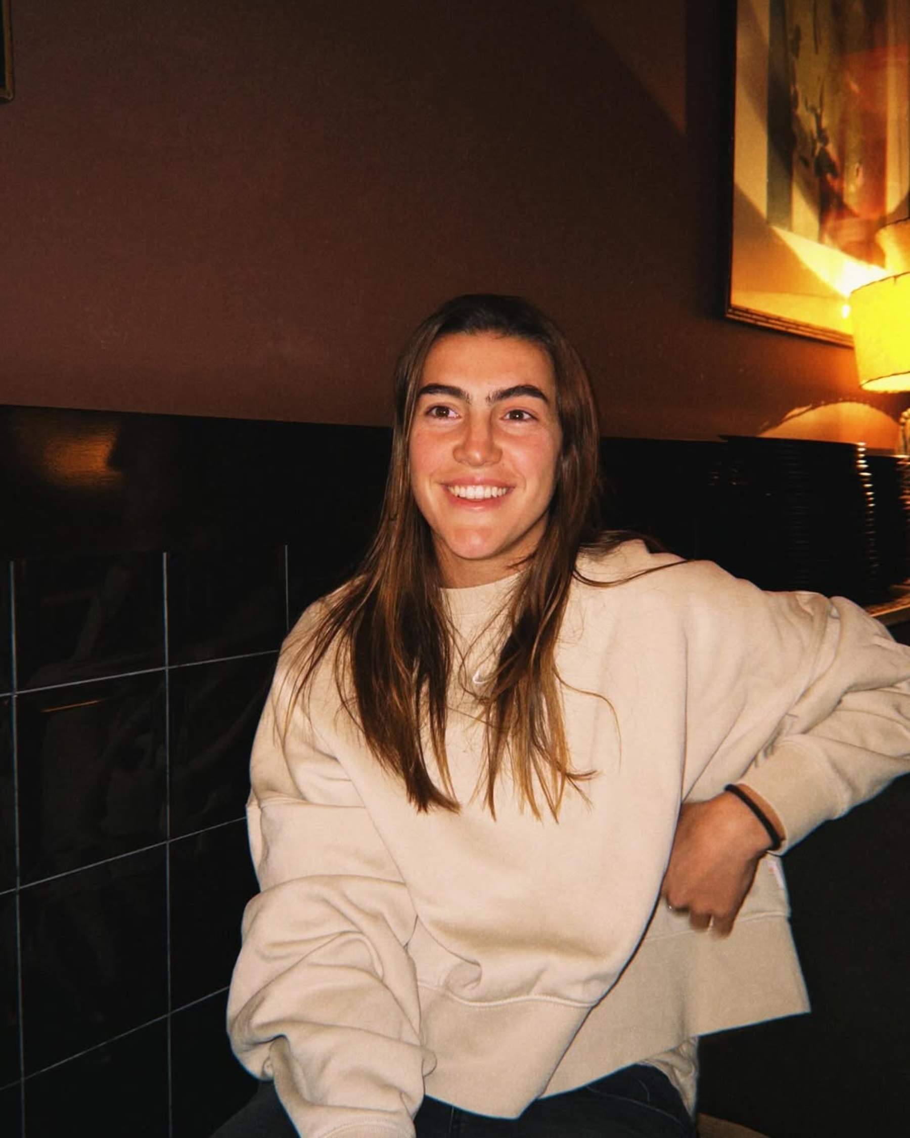 Patri Guijarro enamora amb Toñi, la seva mare: moment preciós a la grada de l'estadi