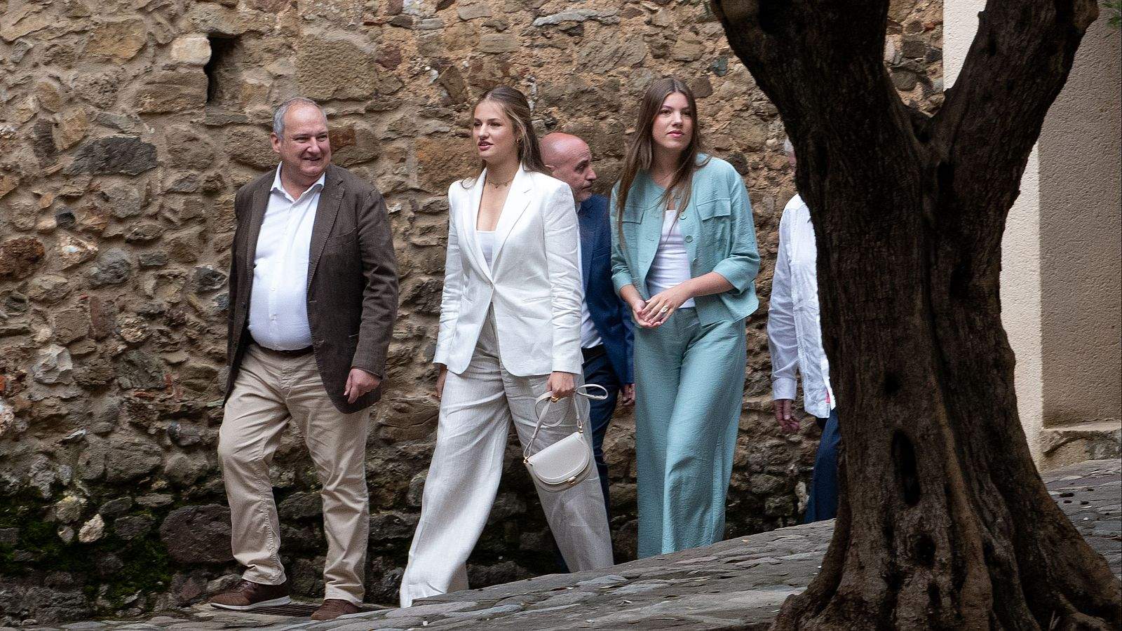 La infanta Sofia està sent tractada per l'equip mèdic de confiança de la seva mare