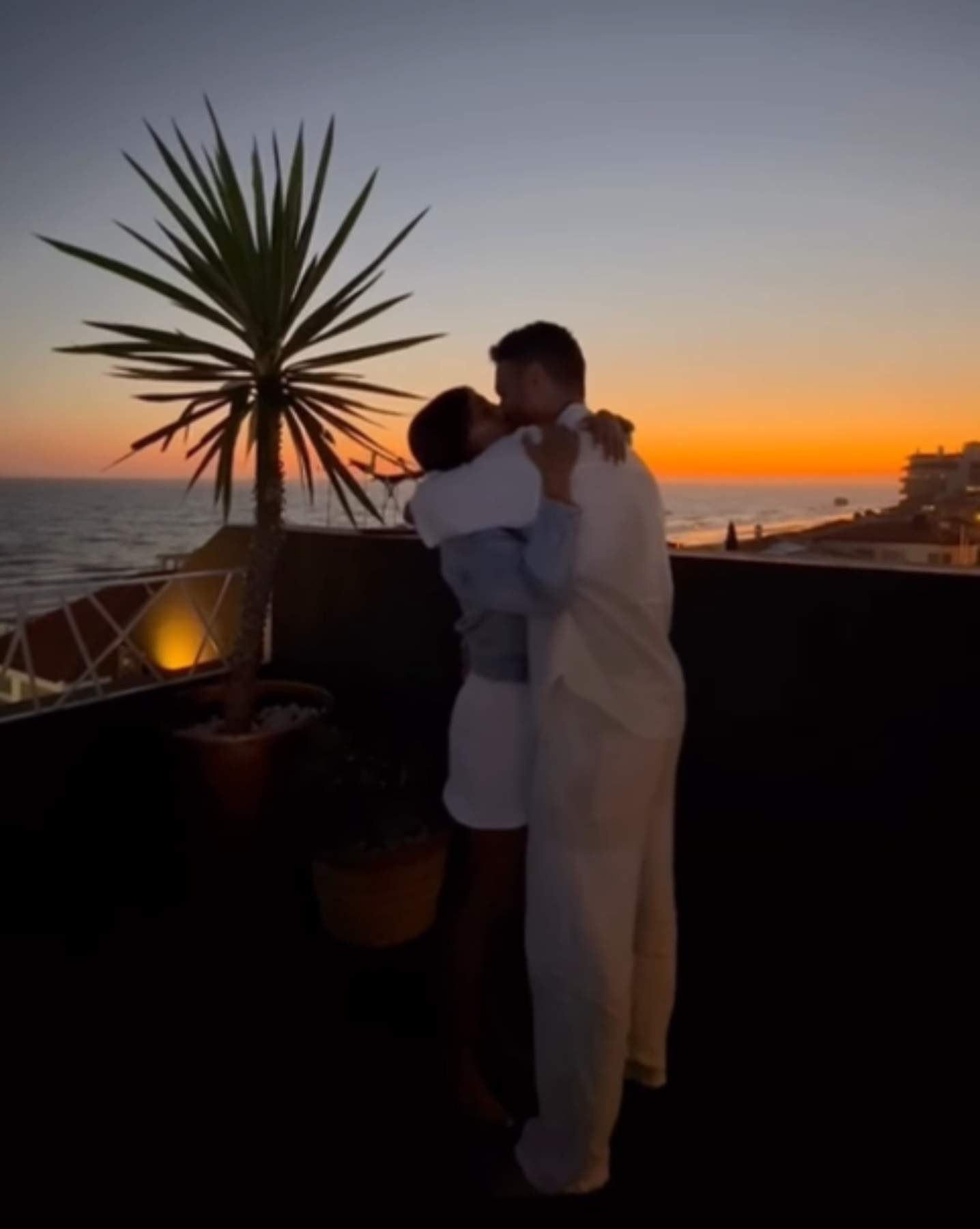 Famós català es casa amb una VIP de 'La isla de las tentaciones': així li ha demanat matrimoni