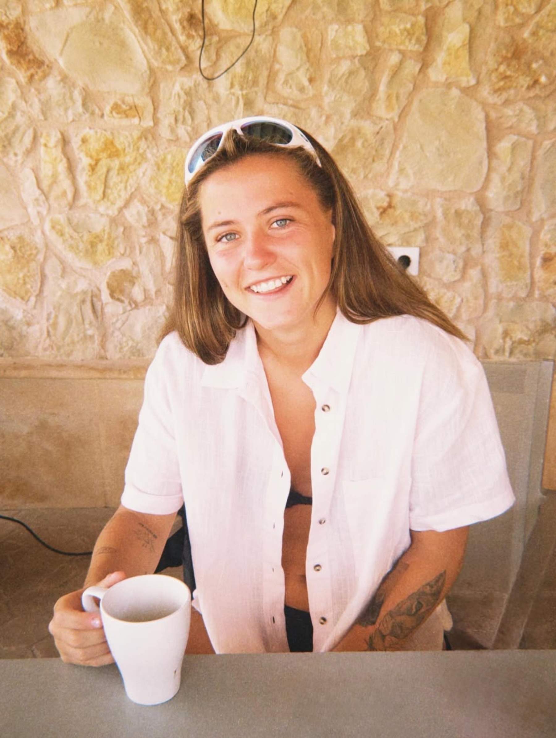 Clàudia Pina emociona amb Lucía, la seva germana petita, idèntica a ella: "Te quiero"