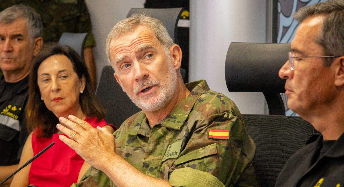 Zarzuela pasa vergüenza por la falta de empatía de Letizia con los damnificados por los incendios en España
