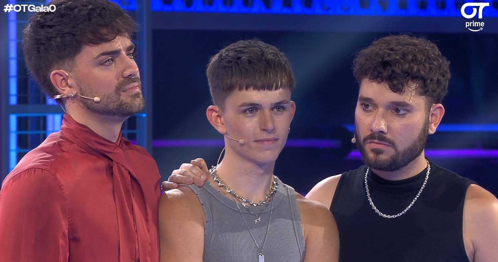 Un guanyador d'OT ensorra un homòfob per fer una llista de triunfitos heteros: "Soy gay"