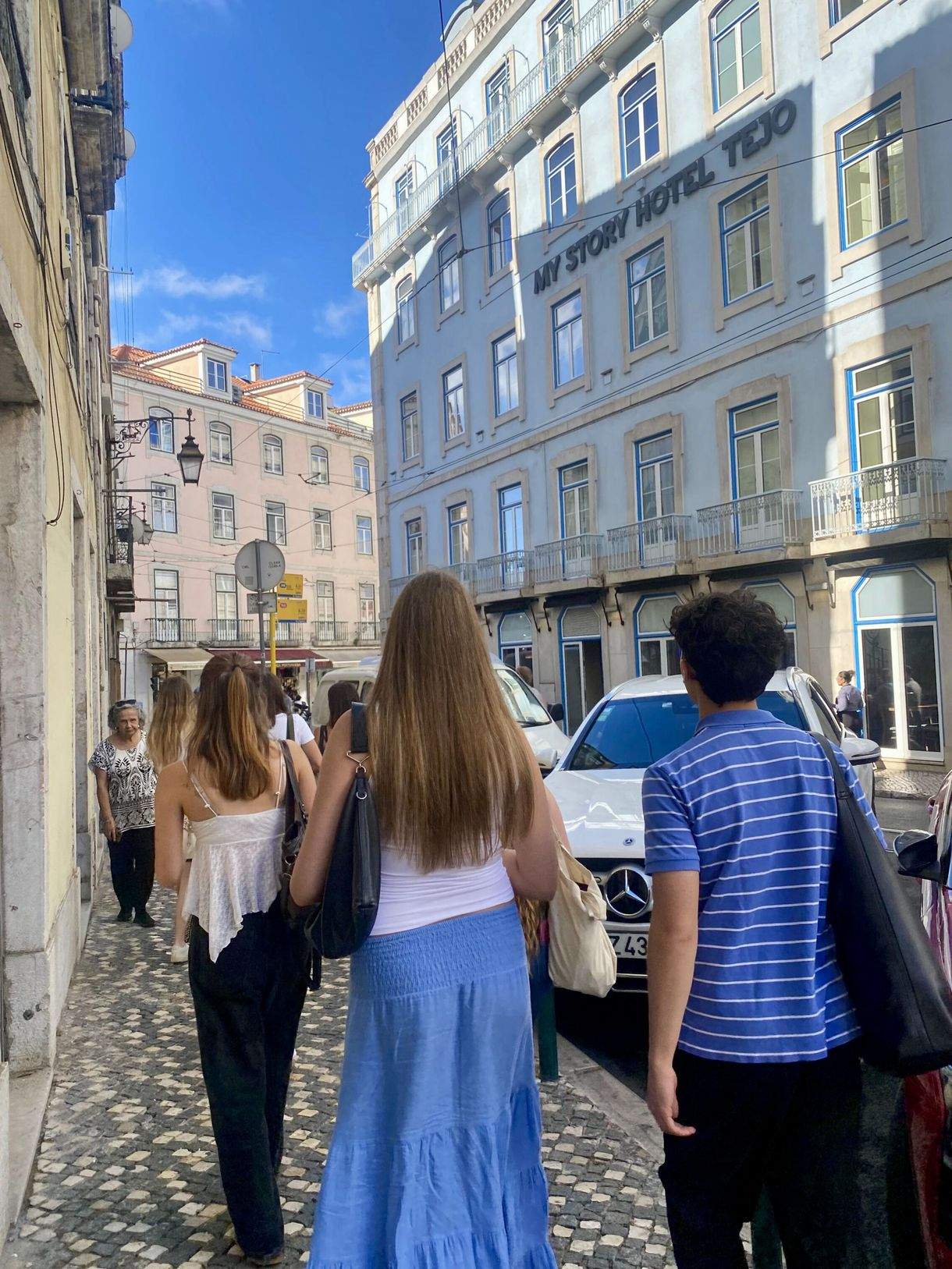 La infanta Sofia es refà de la ruptura a Gal·les amb la noia amb qui viu a Lisboa