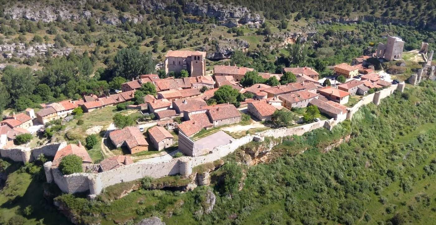 Descobreix els requisits que necessites per comprar una casa per un euro a Espanya