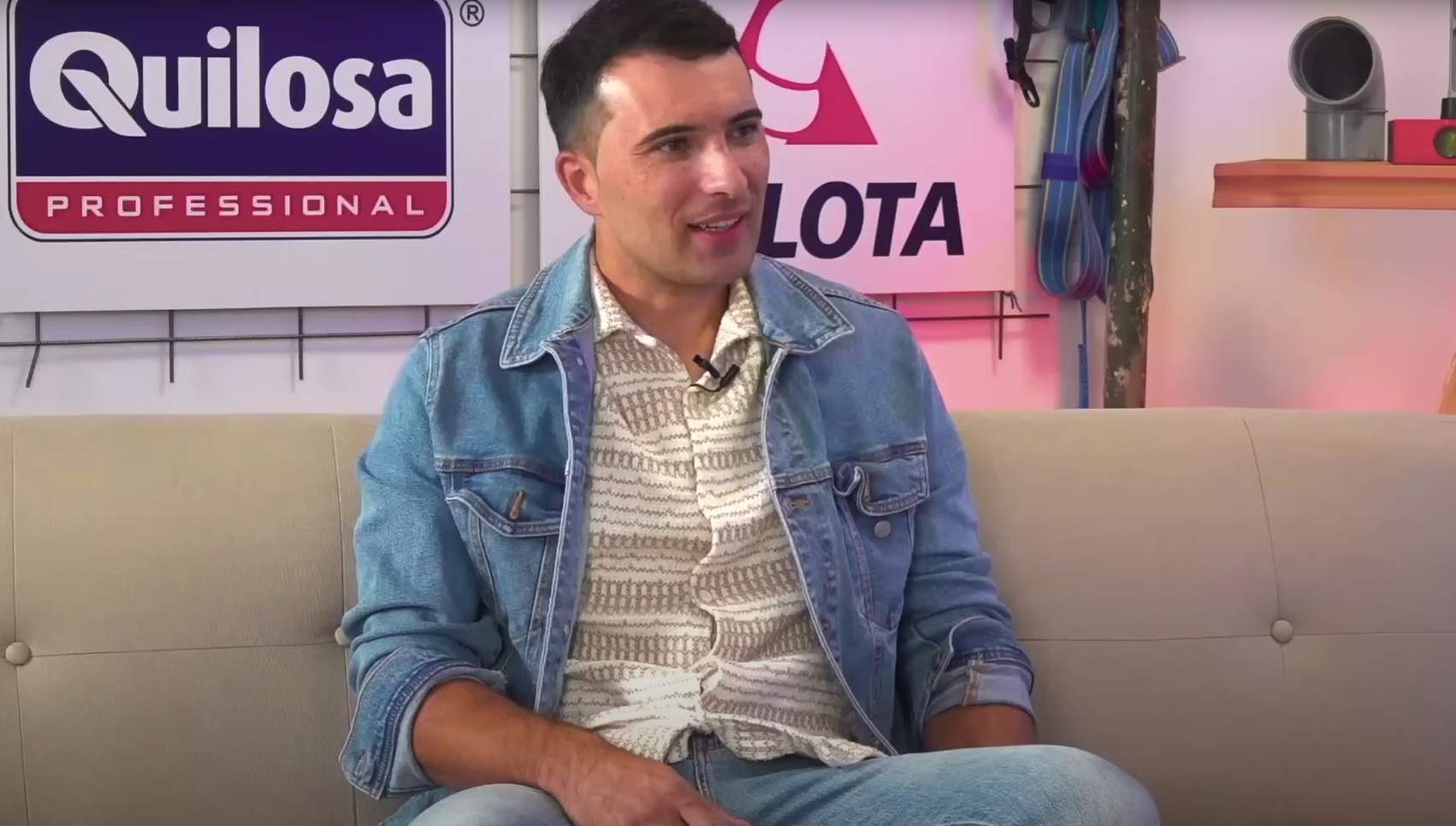 Juan Diego, albañil: “Abrí TikTok y en un año llegué a 300.000 seguidores, pero yo ya tengo mi clientela”