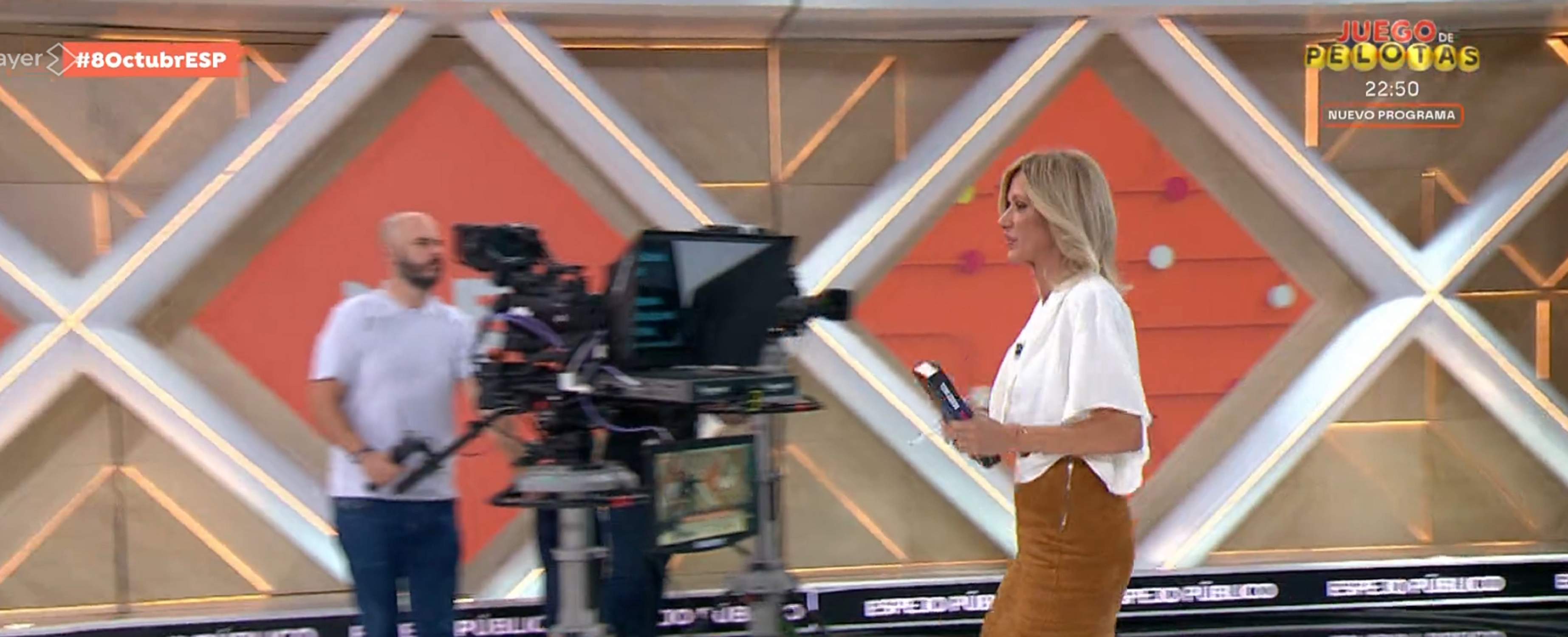 "¡Me han echado del plató!": tensión con invitada catalana en Espejo público. Griso, harta: "¡Anda, venga!"