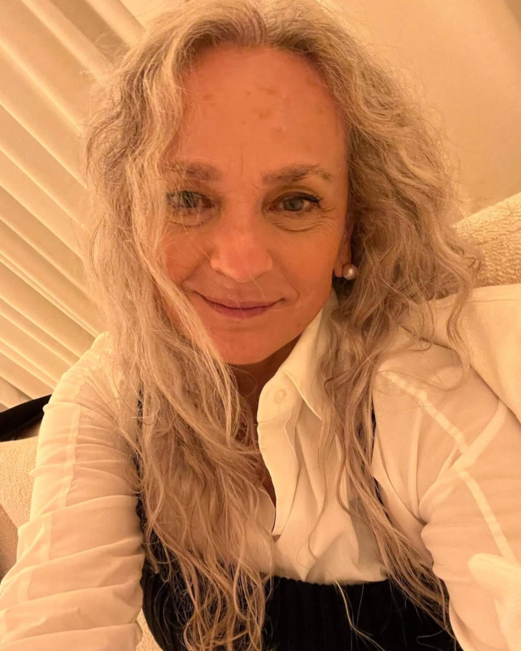 Pilar Tobella, la mare de Rosalía, celebra el seu aniversari: foto amb el pastís, és igual que la seva filla