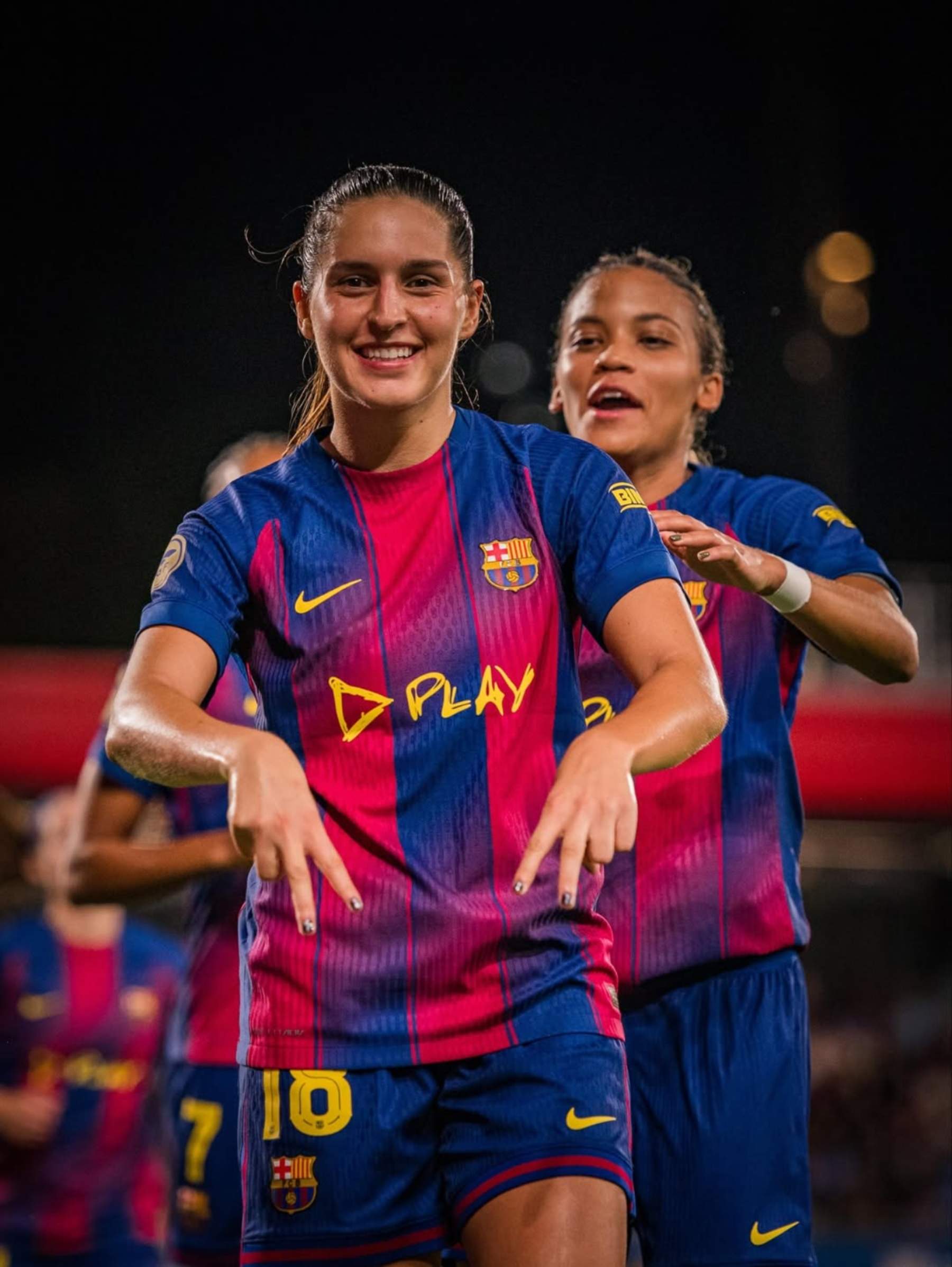 Kika Nazareth enamora a los culés con este gesto para Patri Guijarro y Ewa Pajor, dedicatoria preciosa