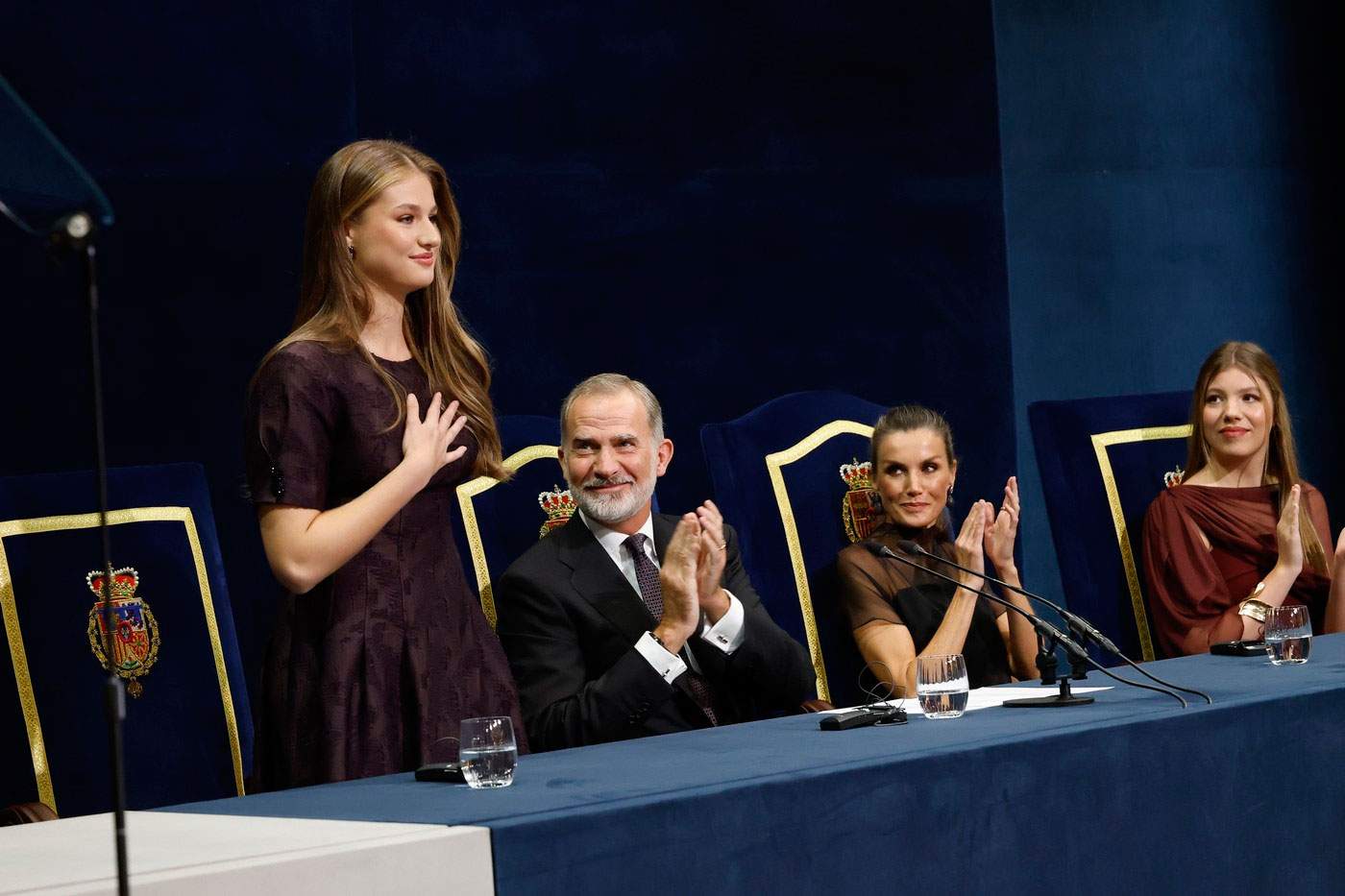 Leonor, Felipe, Letixia y Sofía en los Premios Princesa de Asturias 2025