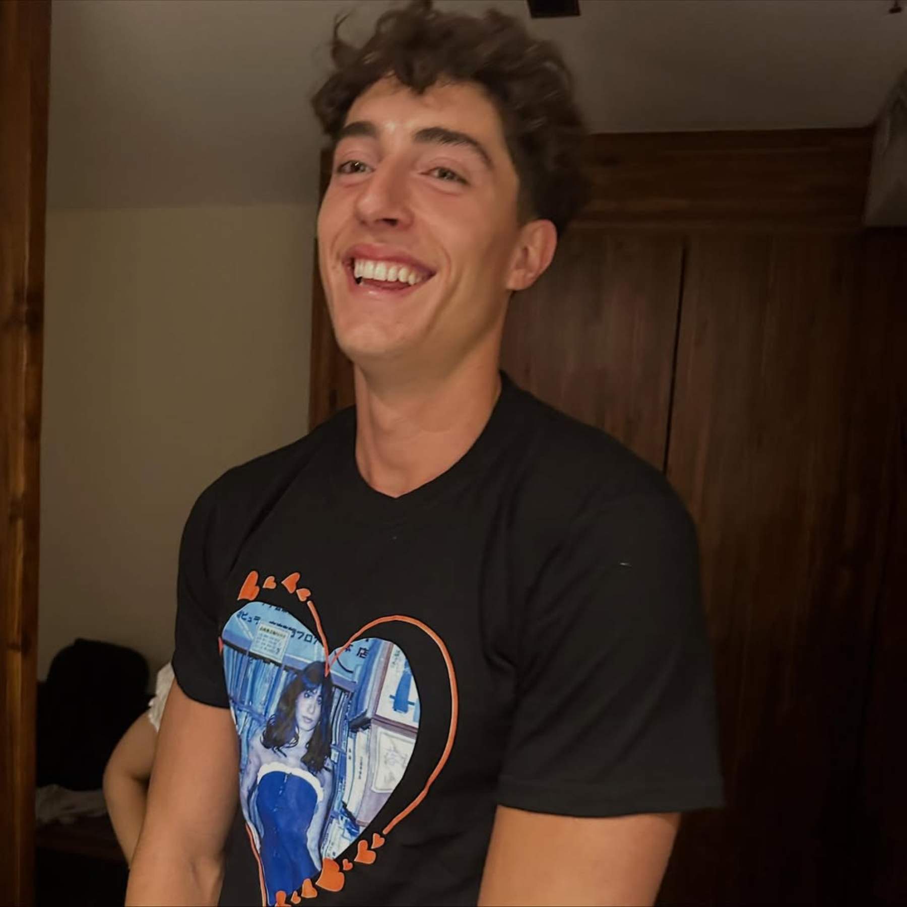 Plex pierde la vergüenza por Aitana: el vídeo que demuestra que hace de todo por su pareja Plex pierde la vergüenza por Aitana: el vídeo que demuestra que hace de todo por su pareja