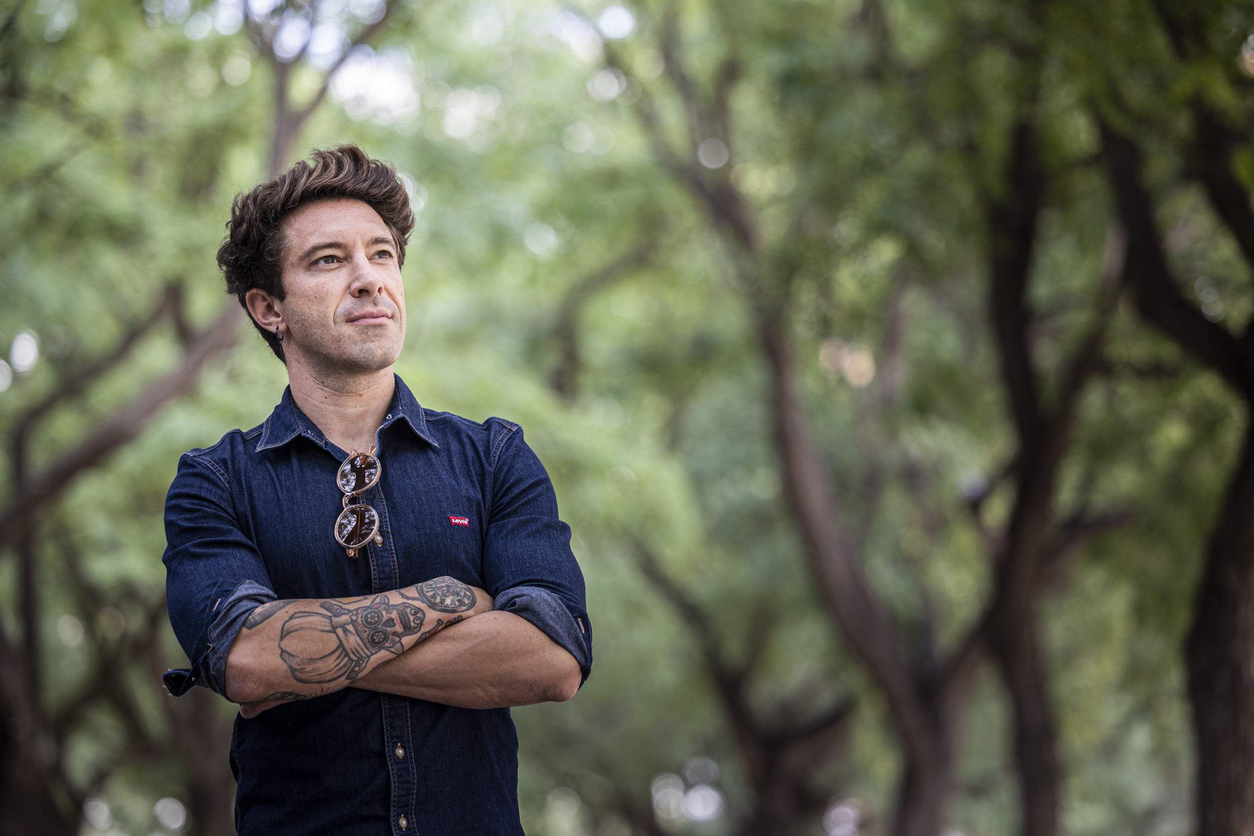 Entrevista al chef Bosquet: de ser bombero a presentar 'Cuina brutal'. Qué dice de 'Masterchef' o Marc Ribas Entrevista al chef Bosquet: de ser bombero a presentar 'Cuina brutal'. Qué dice de 'Masterchef' o Marc Ribas