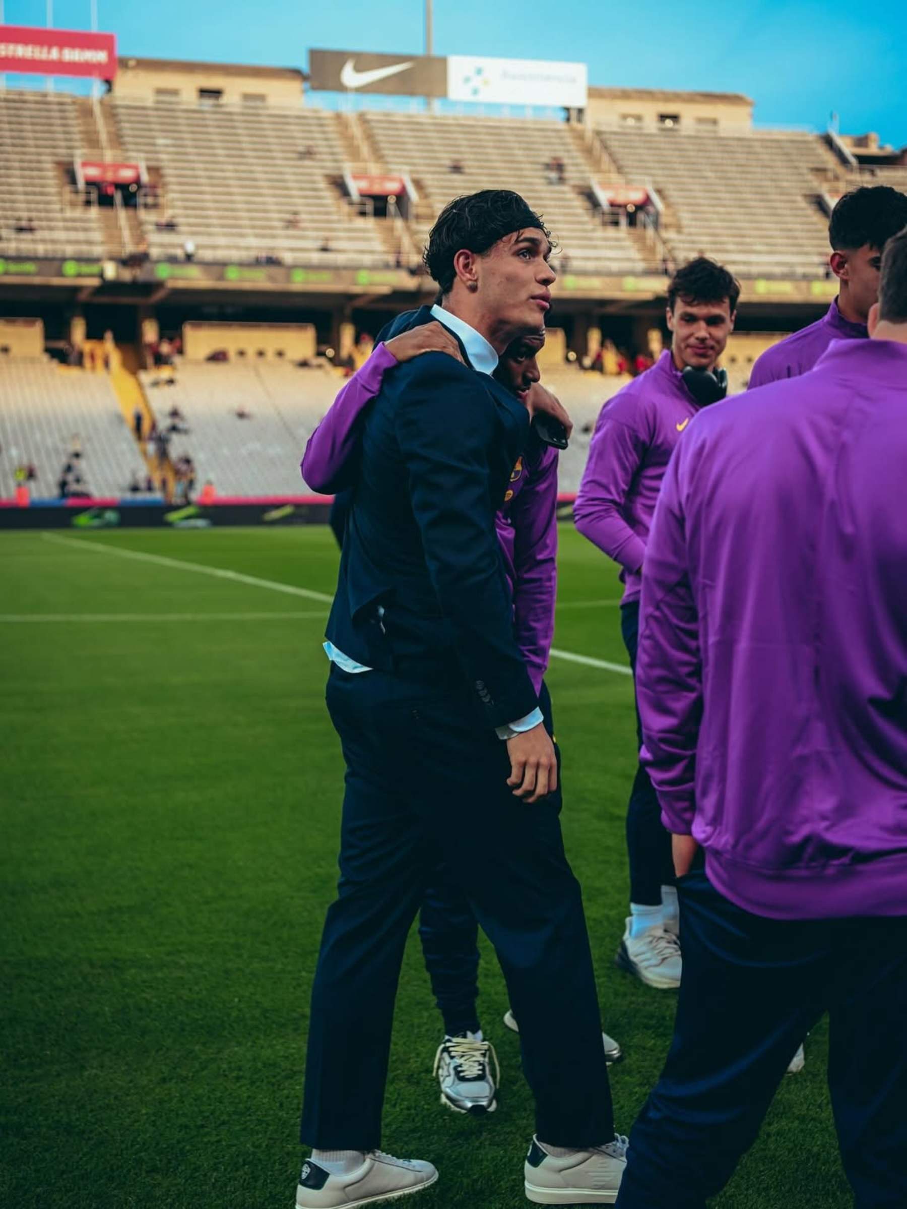 Héctor Fort y Tatiana Kaer no se separan: las imágenes más tiernas de los dos después del partido del domingo