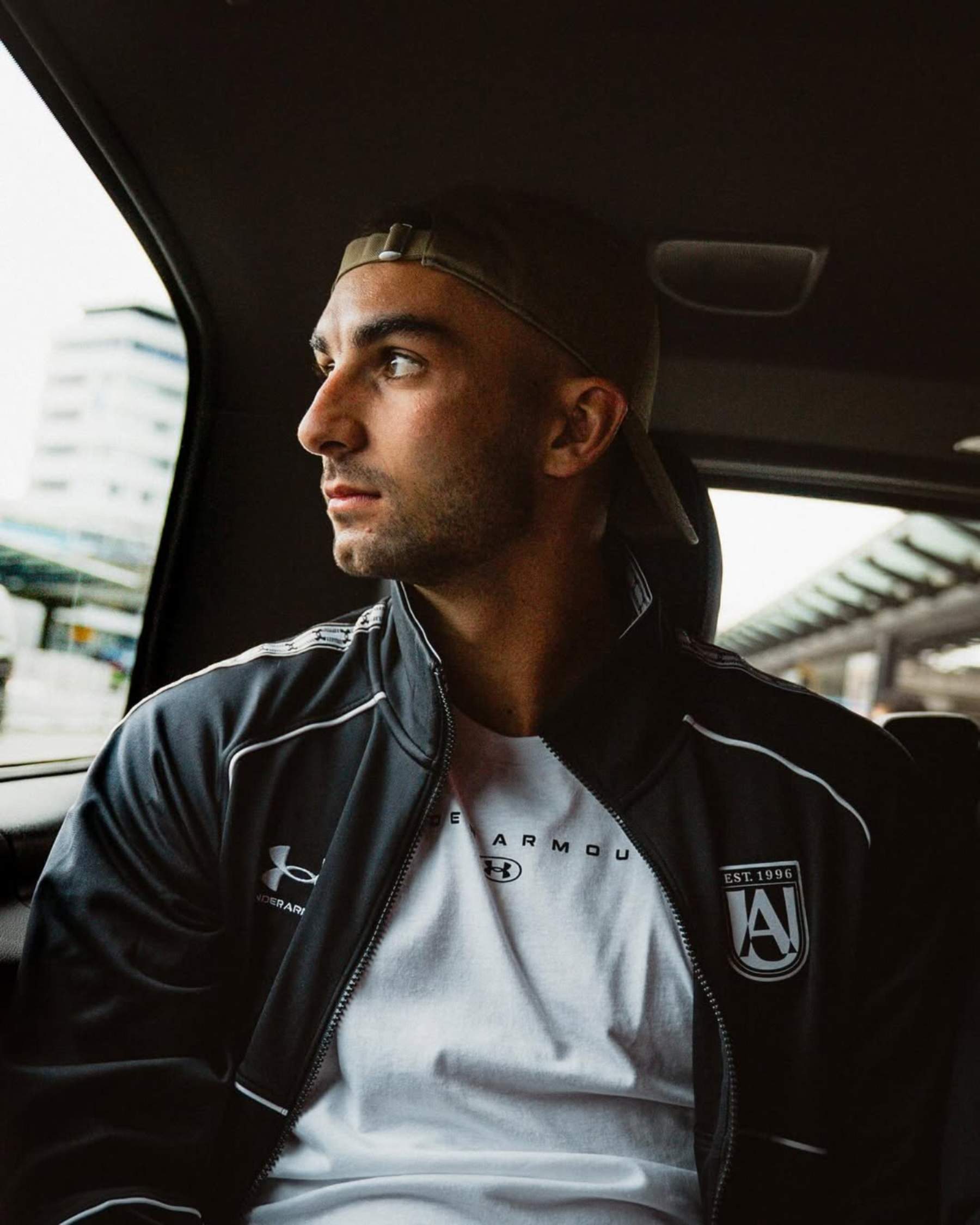 Ferran Torres incendia la red, posible nueva novia vista en la grada del Clásico: "Tienes cositas..."