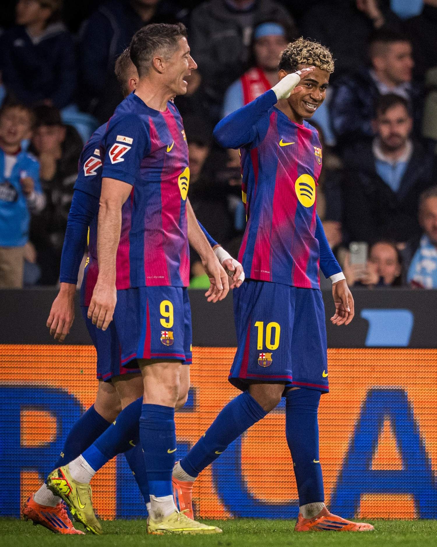 Incredulidad con Carlos Martínez en Movistar en el partido del Barça. Los culés, hartos: "Qué vergüenza"
