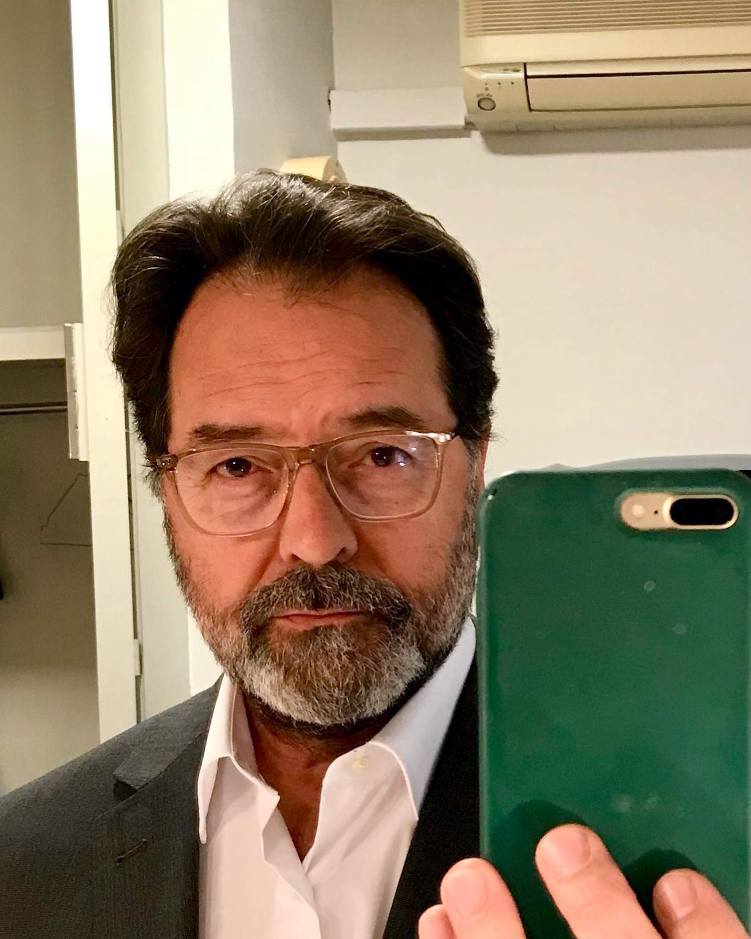 Abel Folk revela el problema que pateix, "terrible, no té cura", i parla de la mort, l'amor i quan es jubila